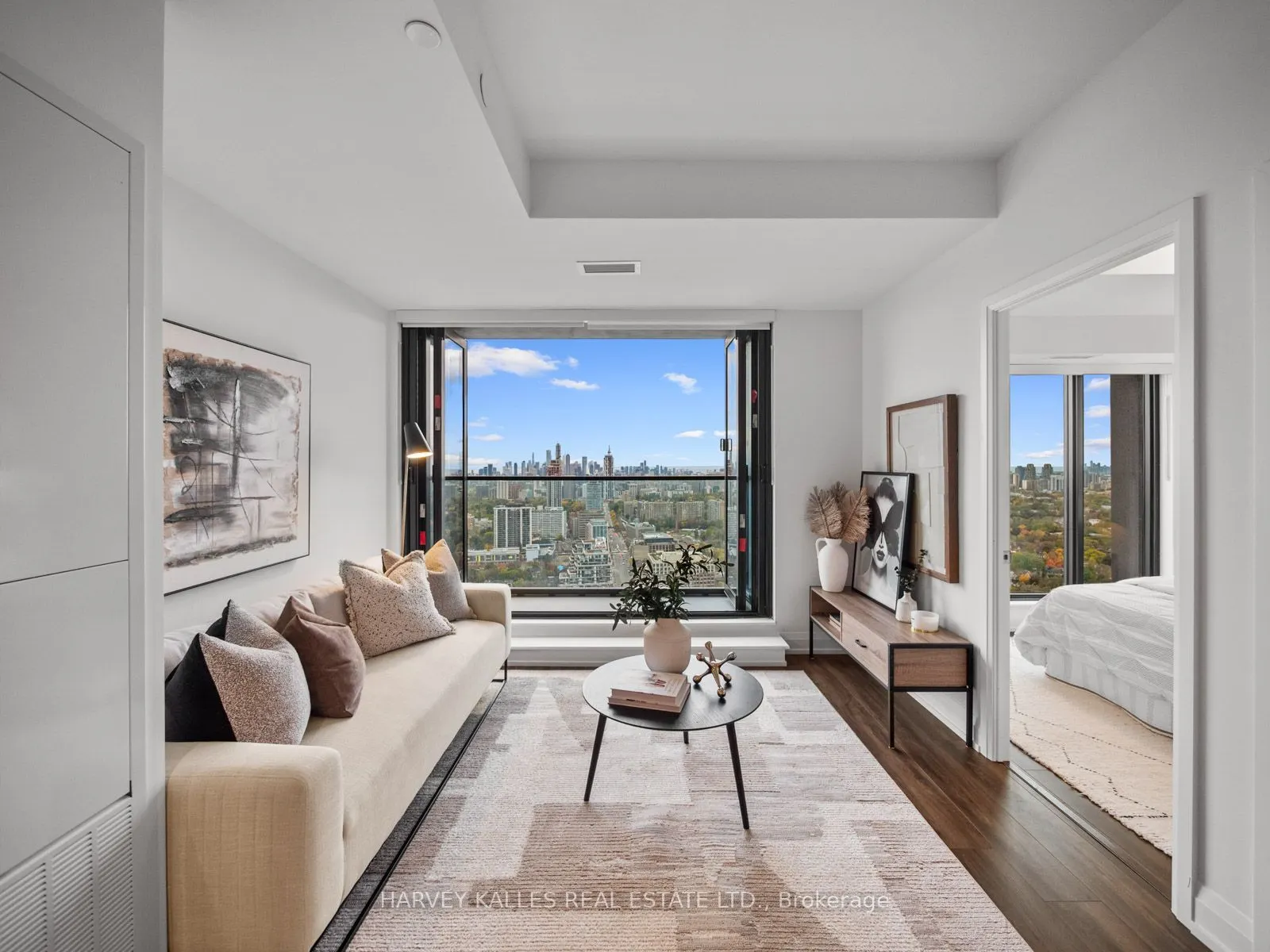 20 Soudan Avenue #3706