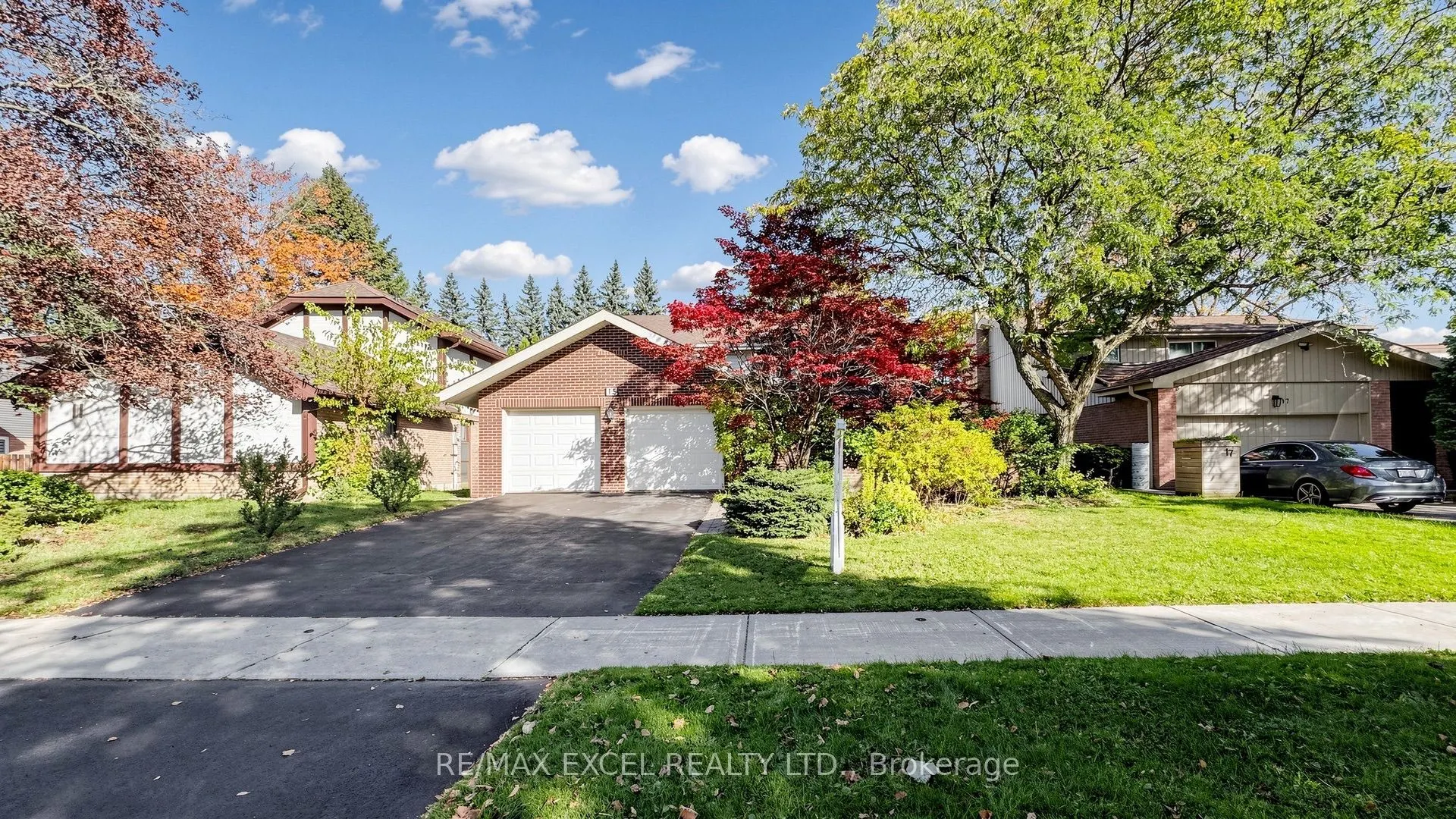 15 Mellowood Drive