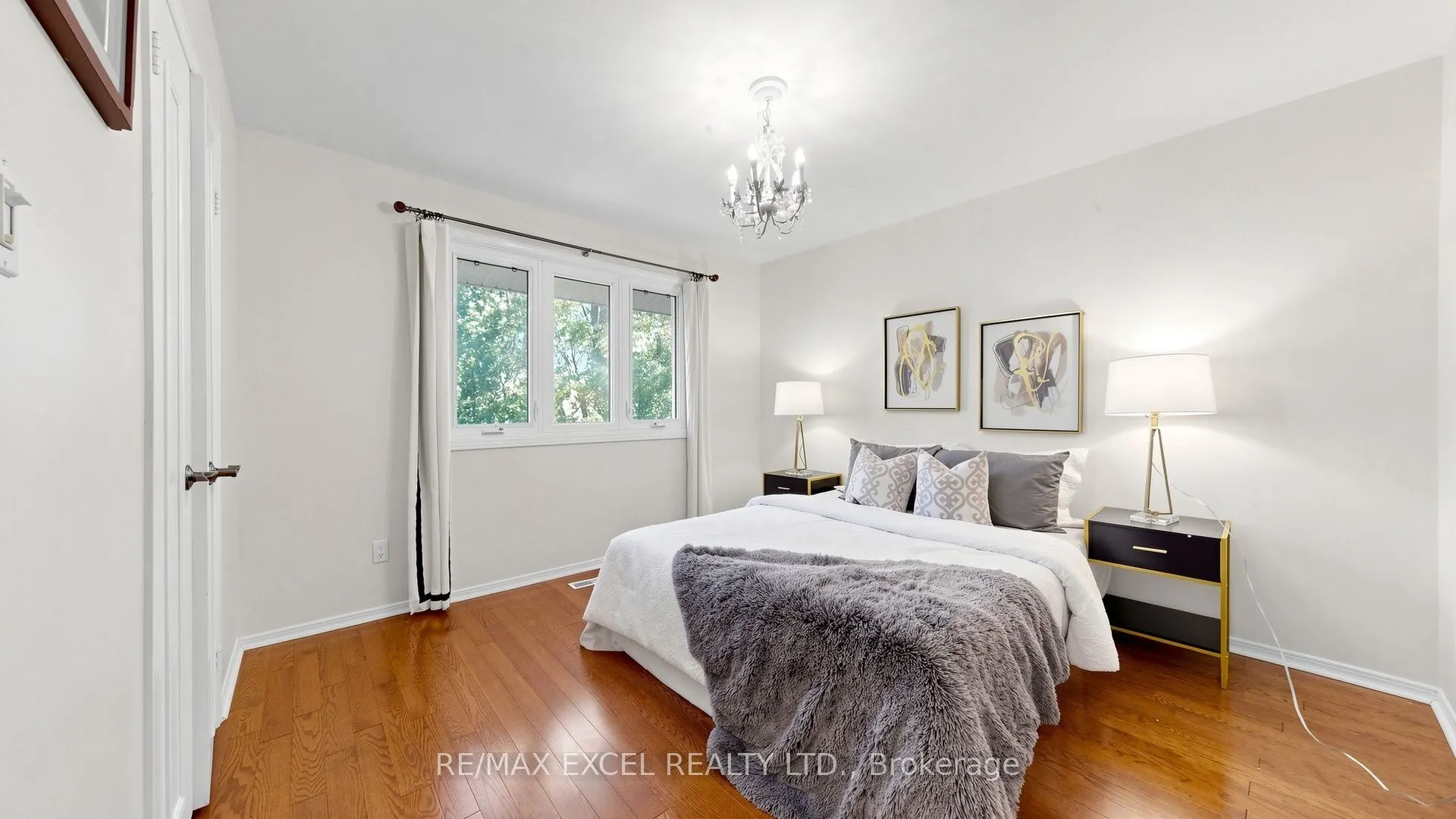 15 Mellowood Drive