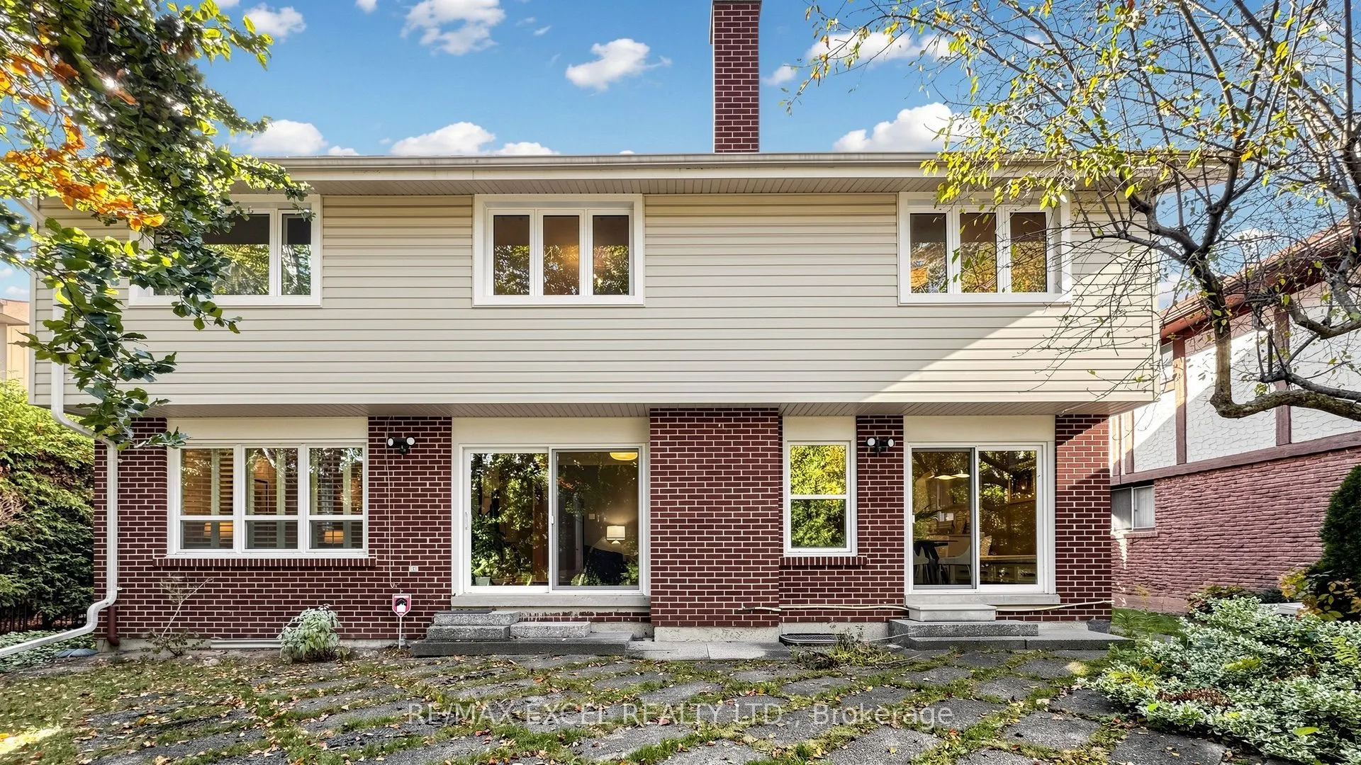 15 Mellowood Drive