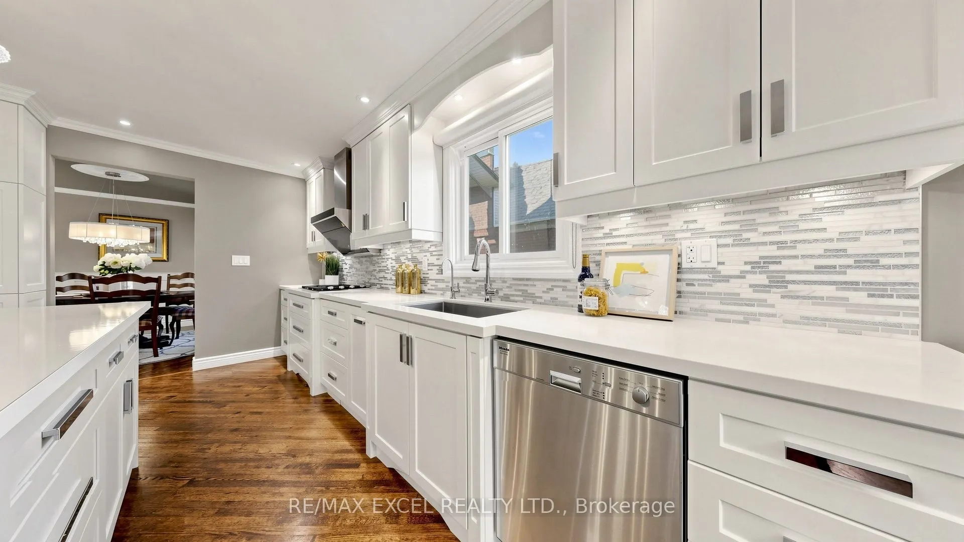 15 Mellowood Drive