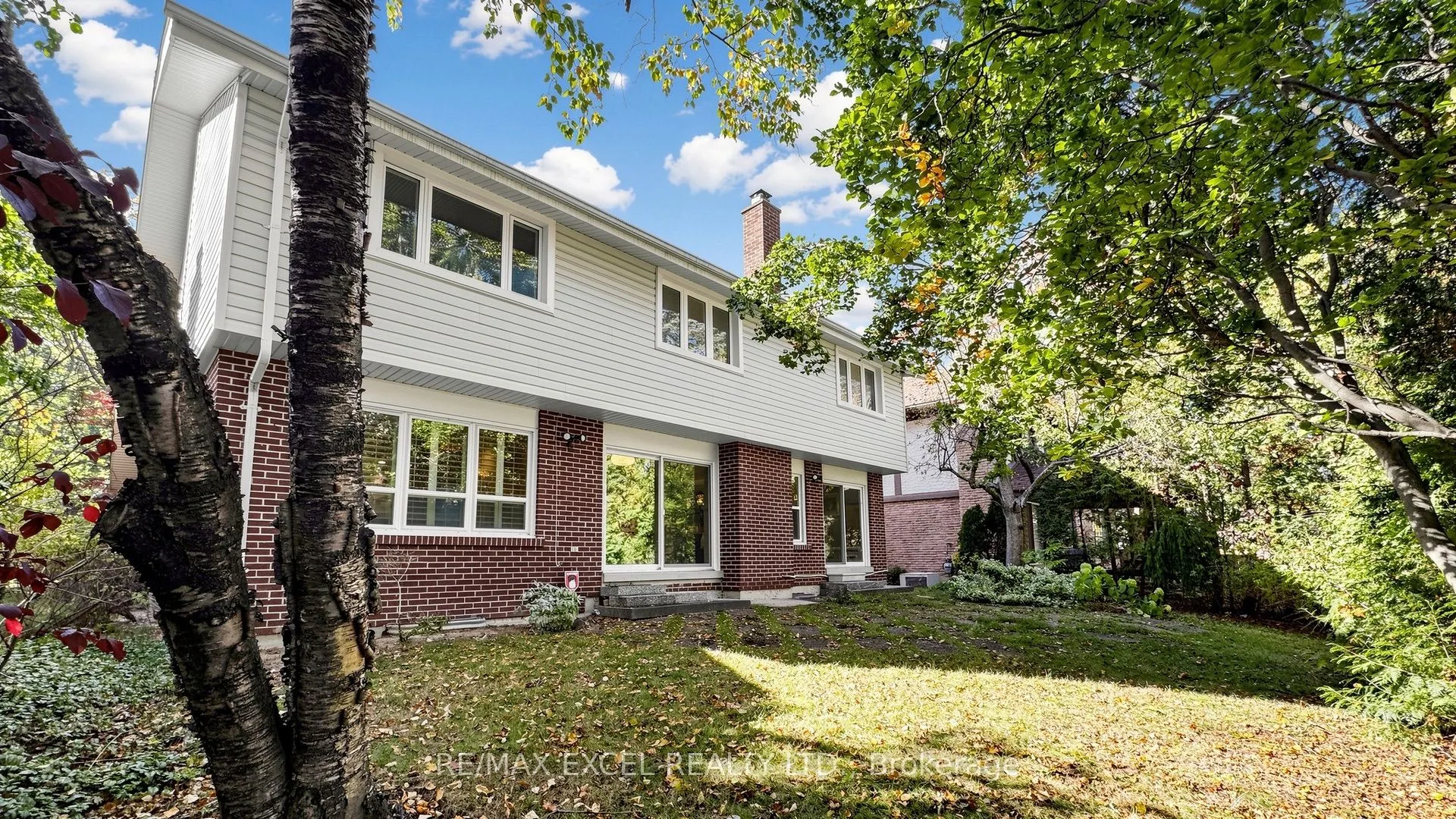 15 Mellowood Drive