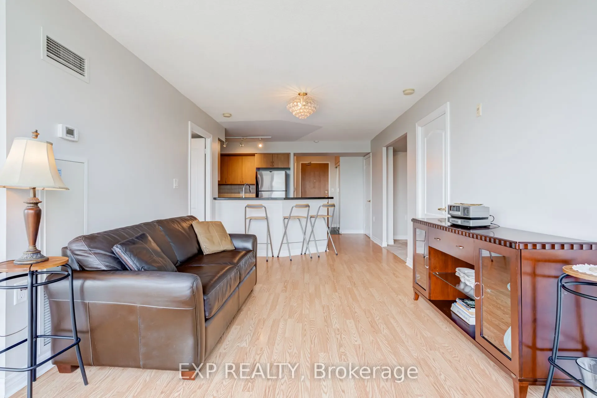 3840 Bathurst Street #506