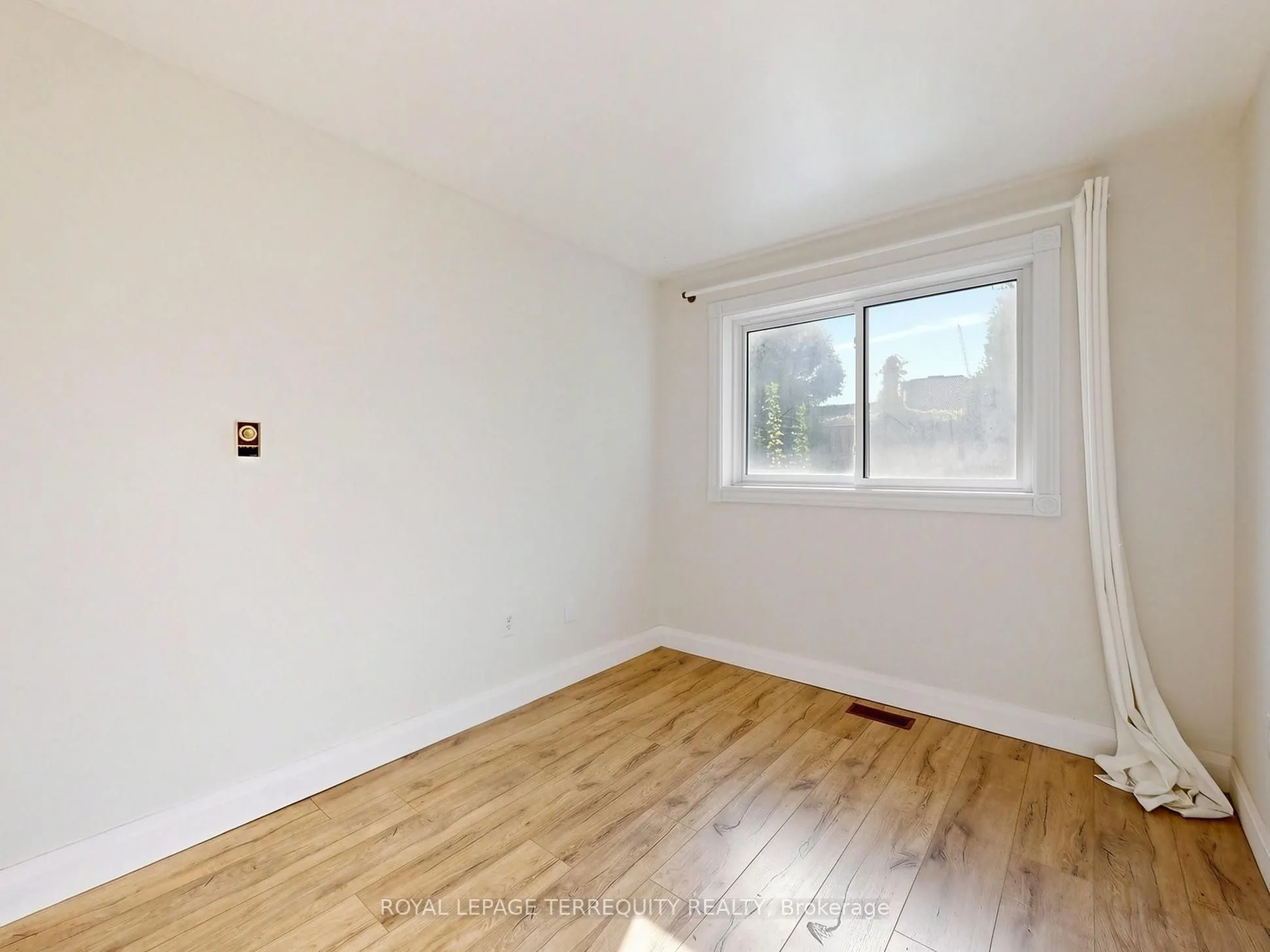 41 Summerhill Avenue #1