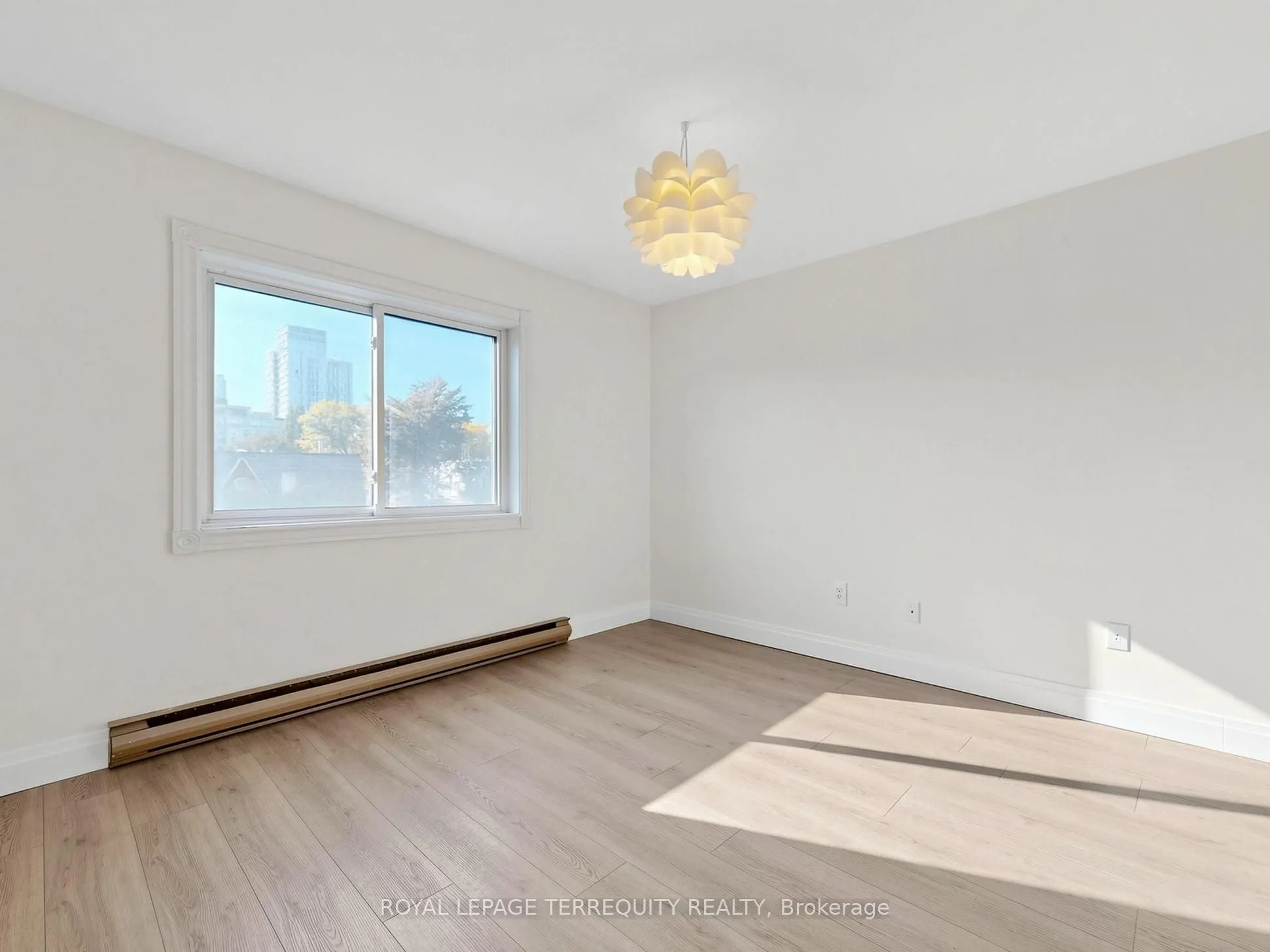 41 Summerhill Avenue #1