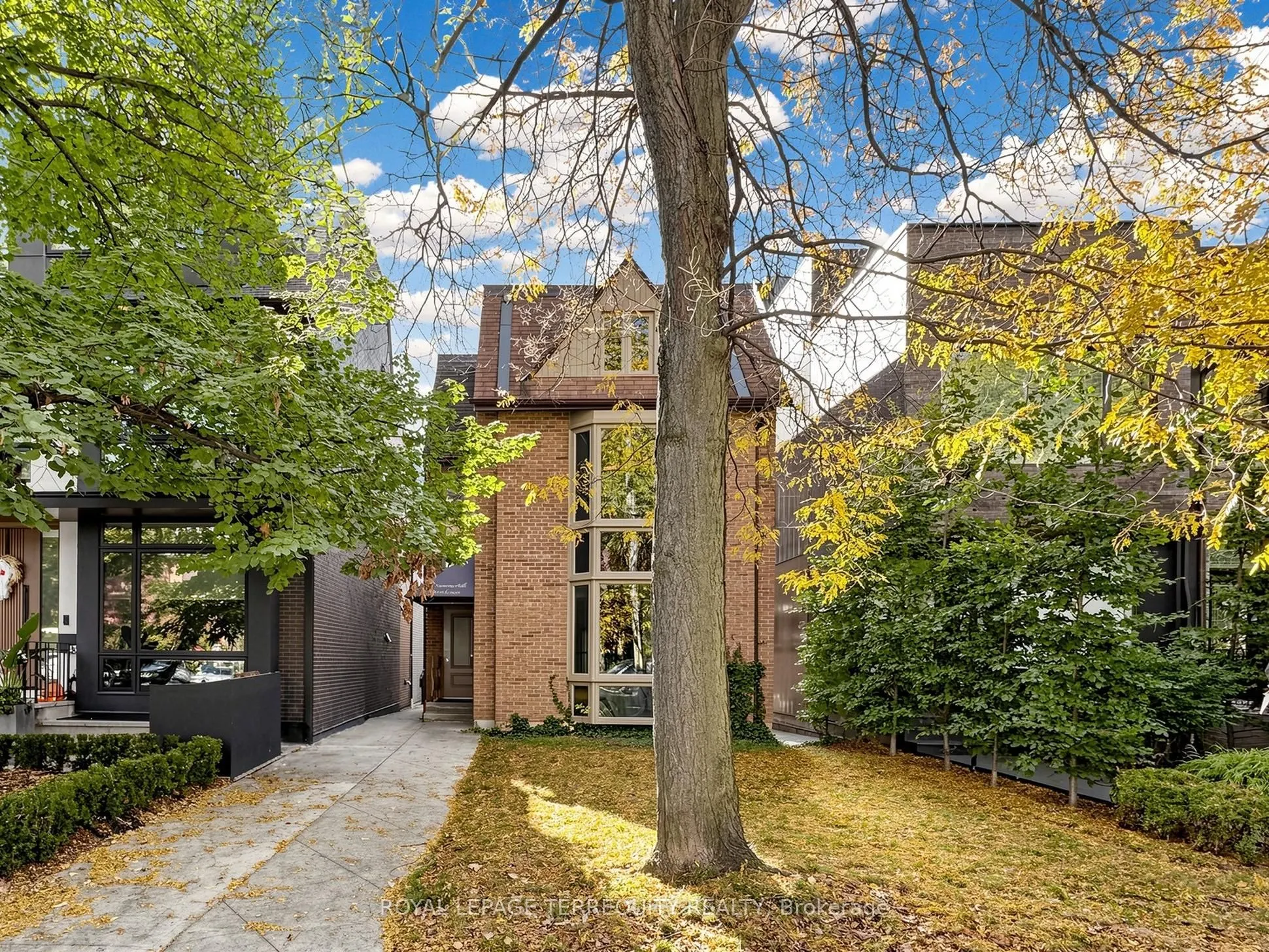 41 Summerhill Avenue #1