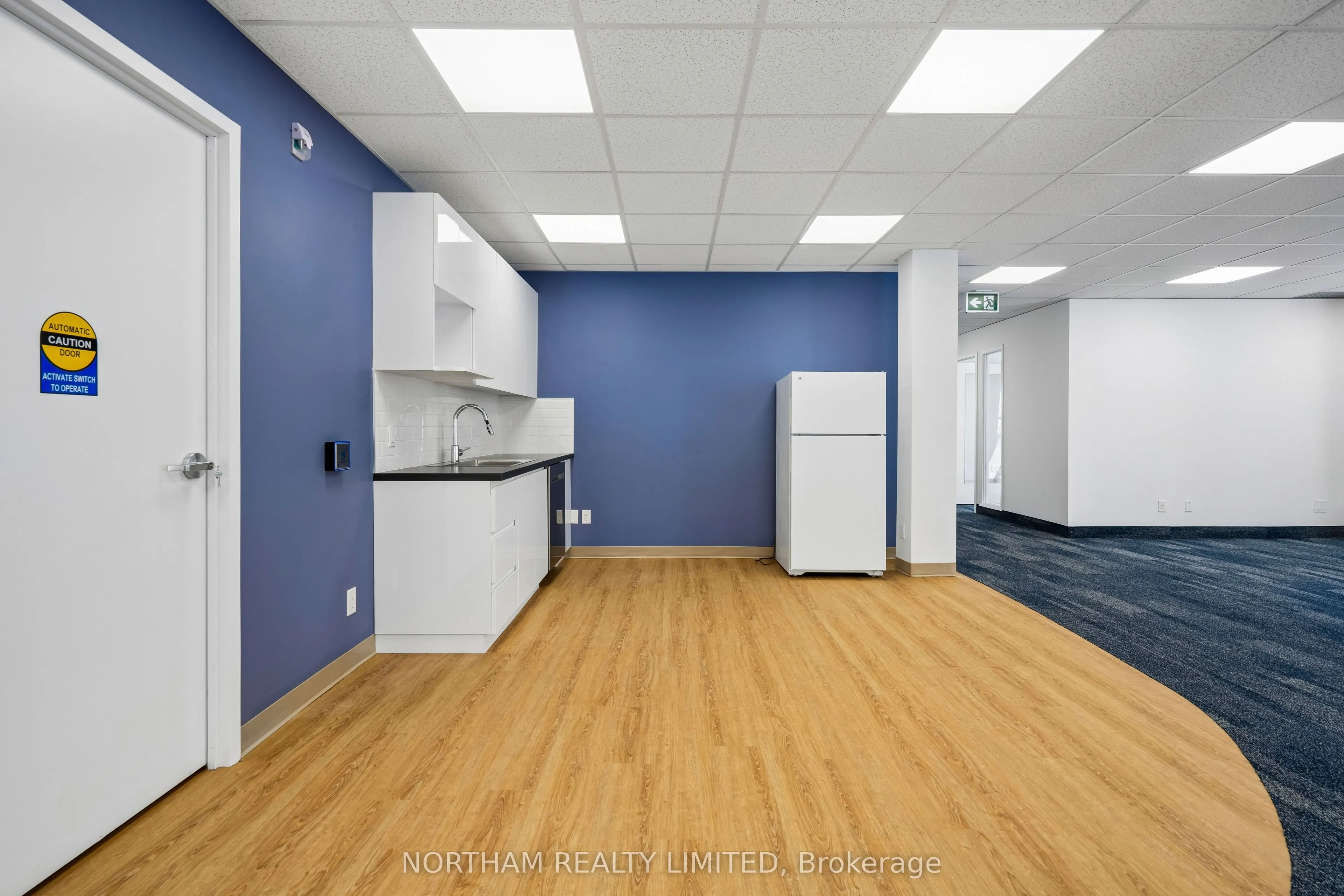 8 Market Street #Suite 400