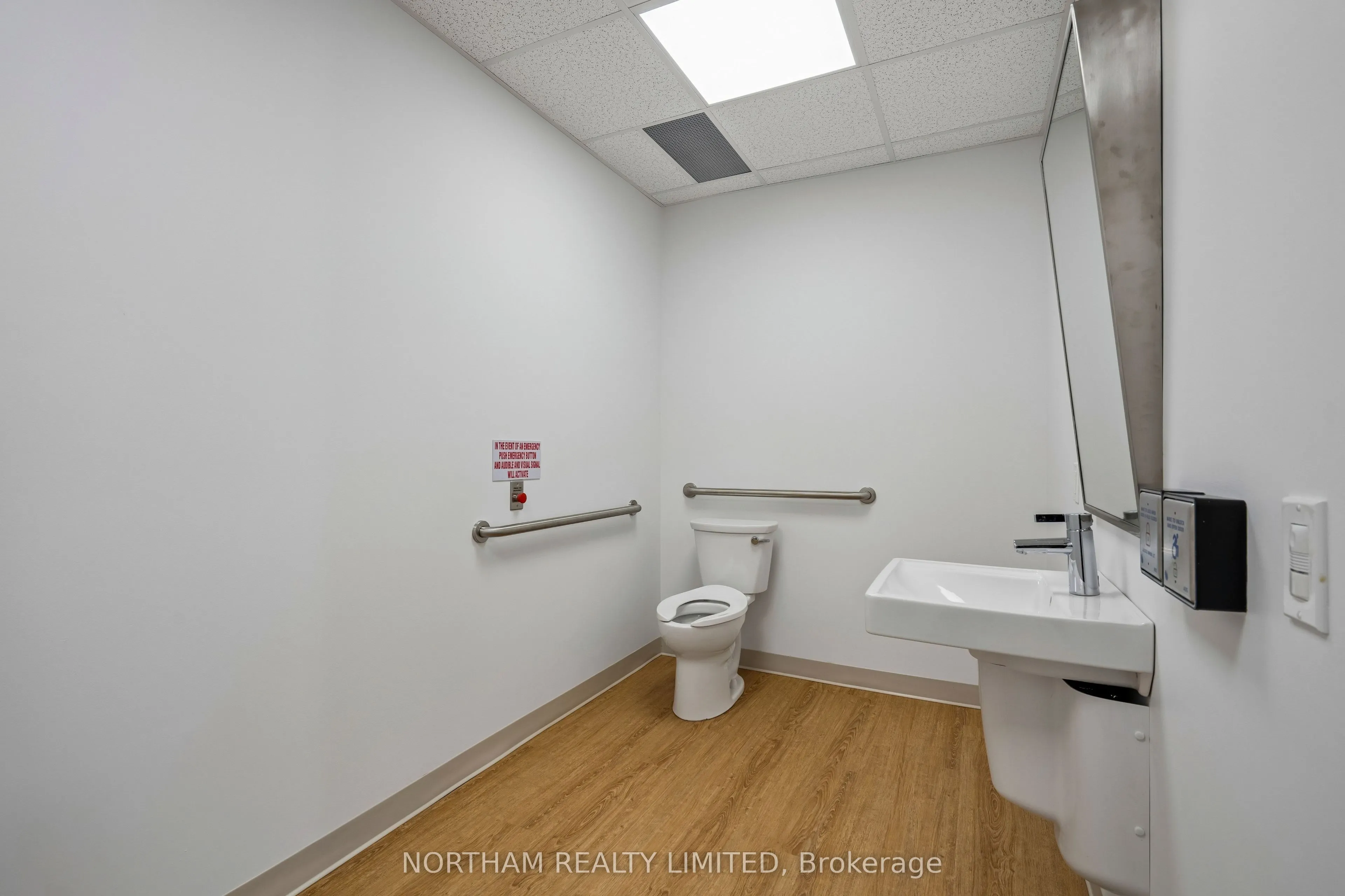 8 Market Street #Suite 400