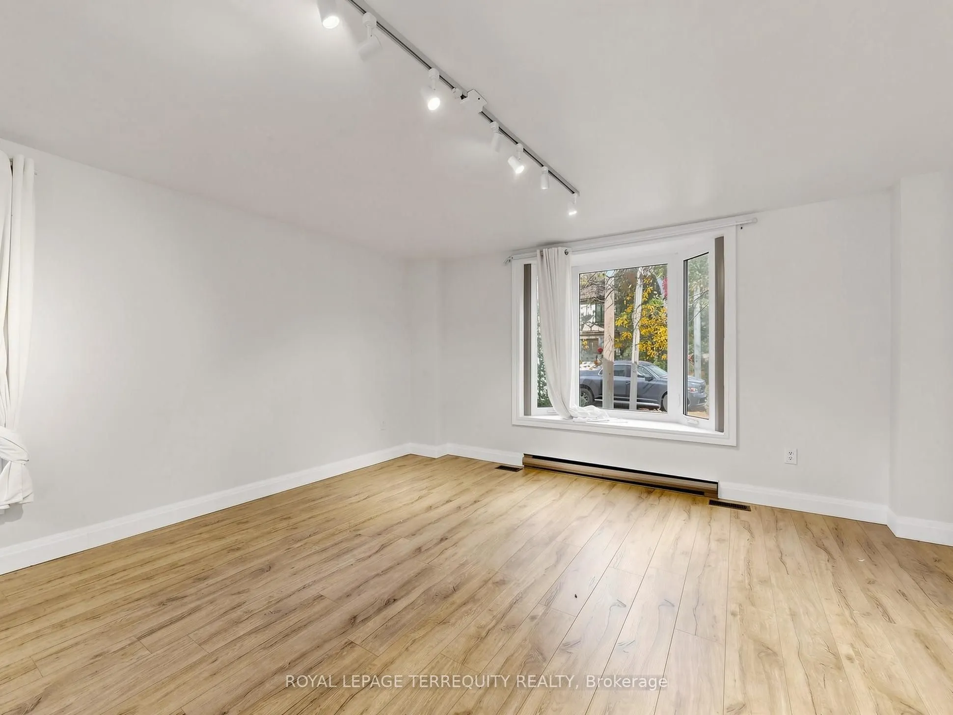 41 Summerhill Avenue #3