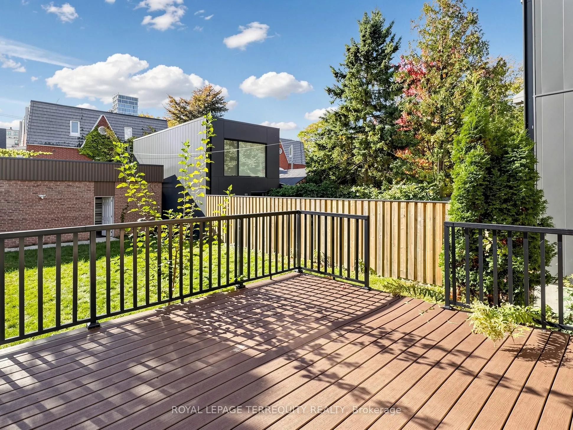 41 Summerhill Avenue #3
