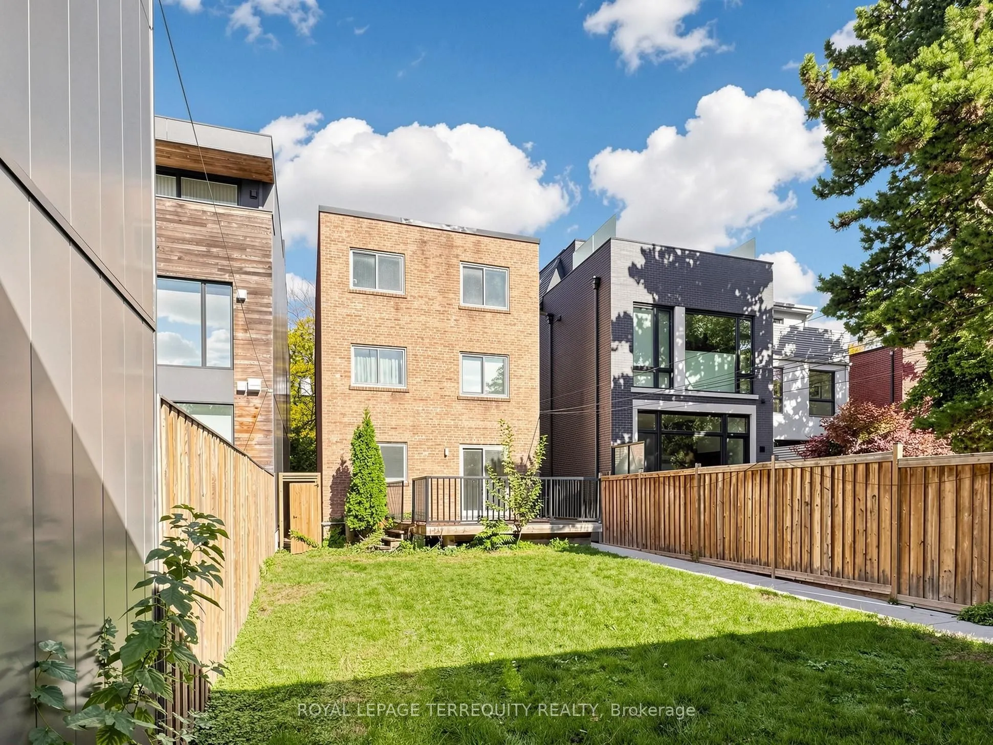 41 Summerhill Avenue #3