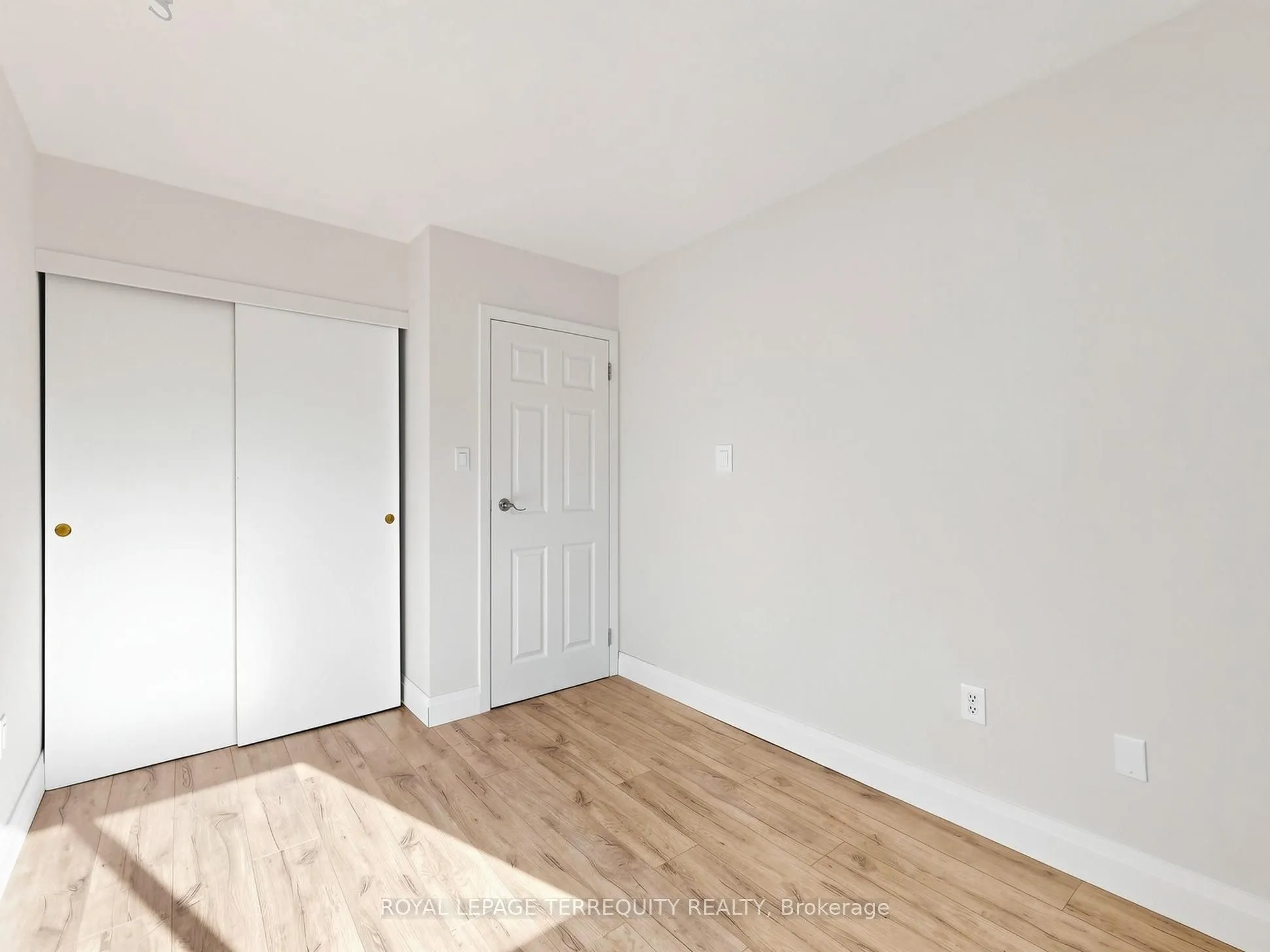 41 Summerhill Avenue #3