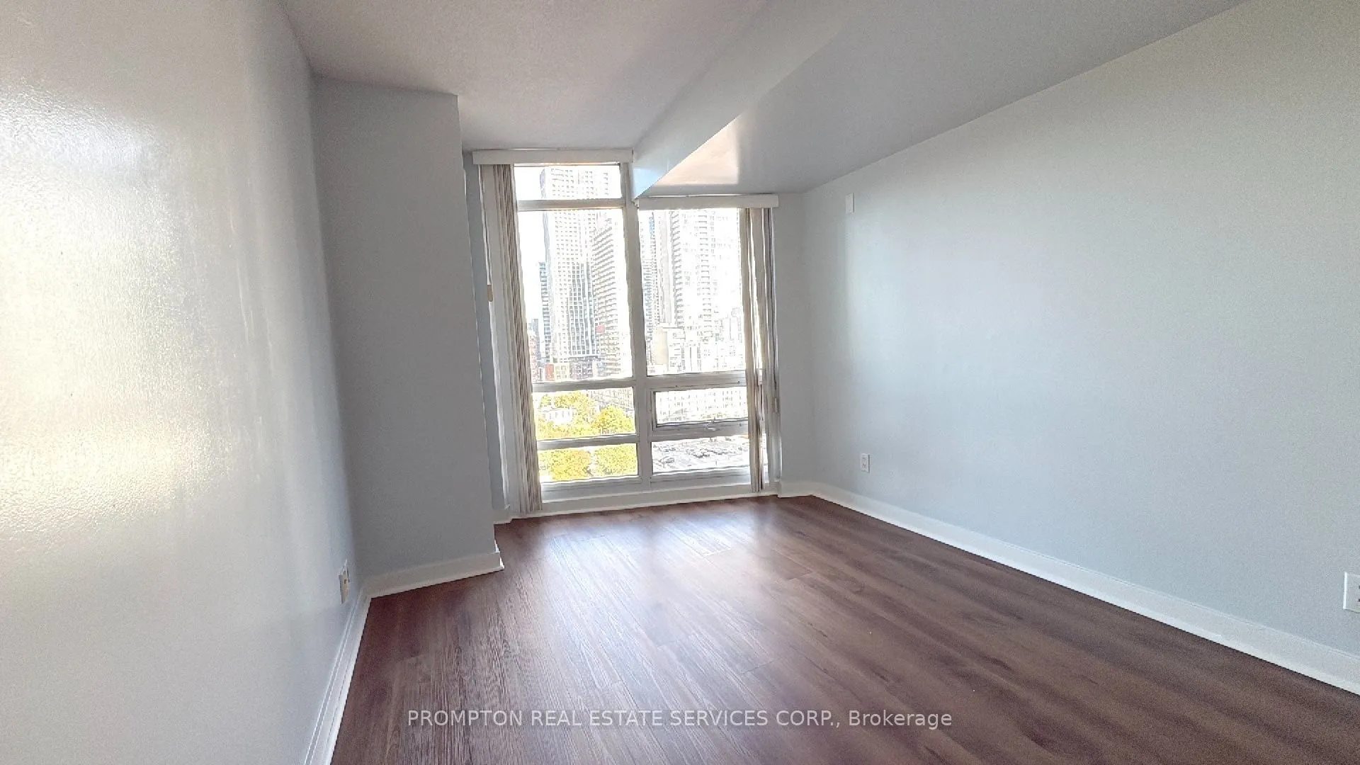 397 Front Street W #1808