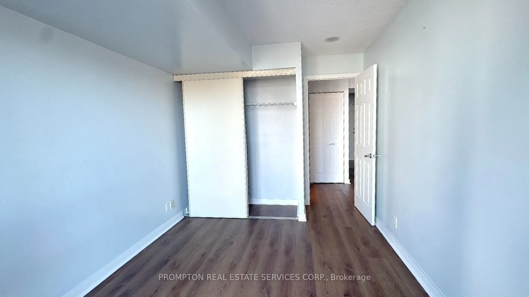 397 Front Street W #1808