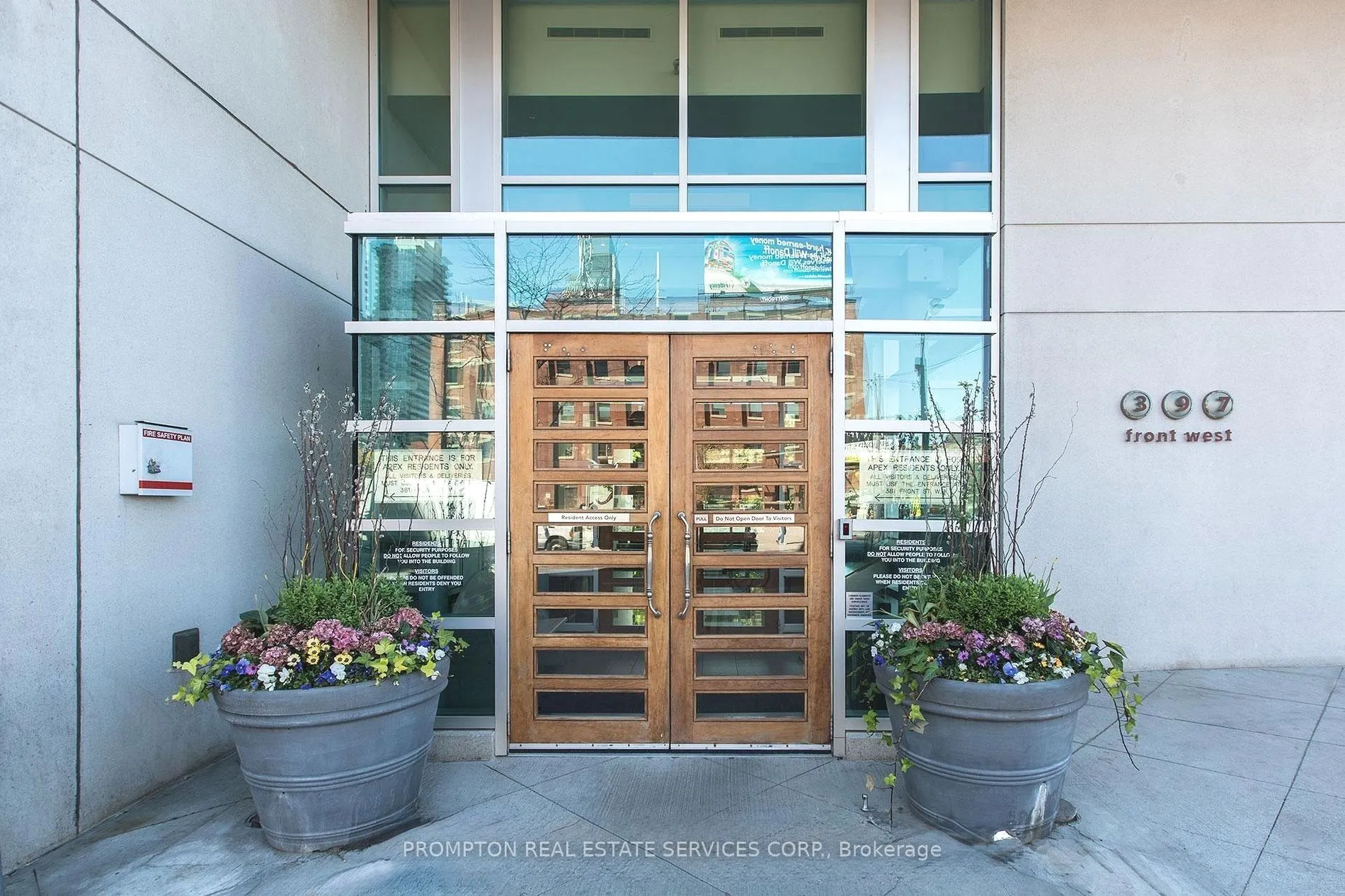 397 Front Street W #1808