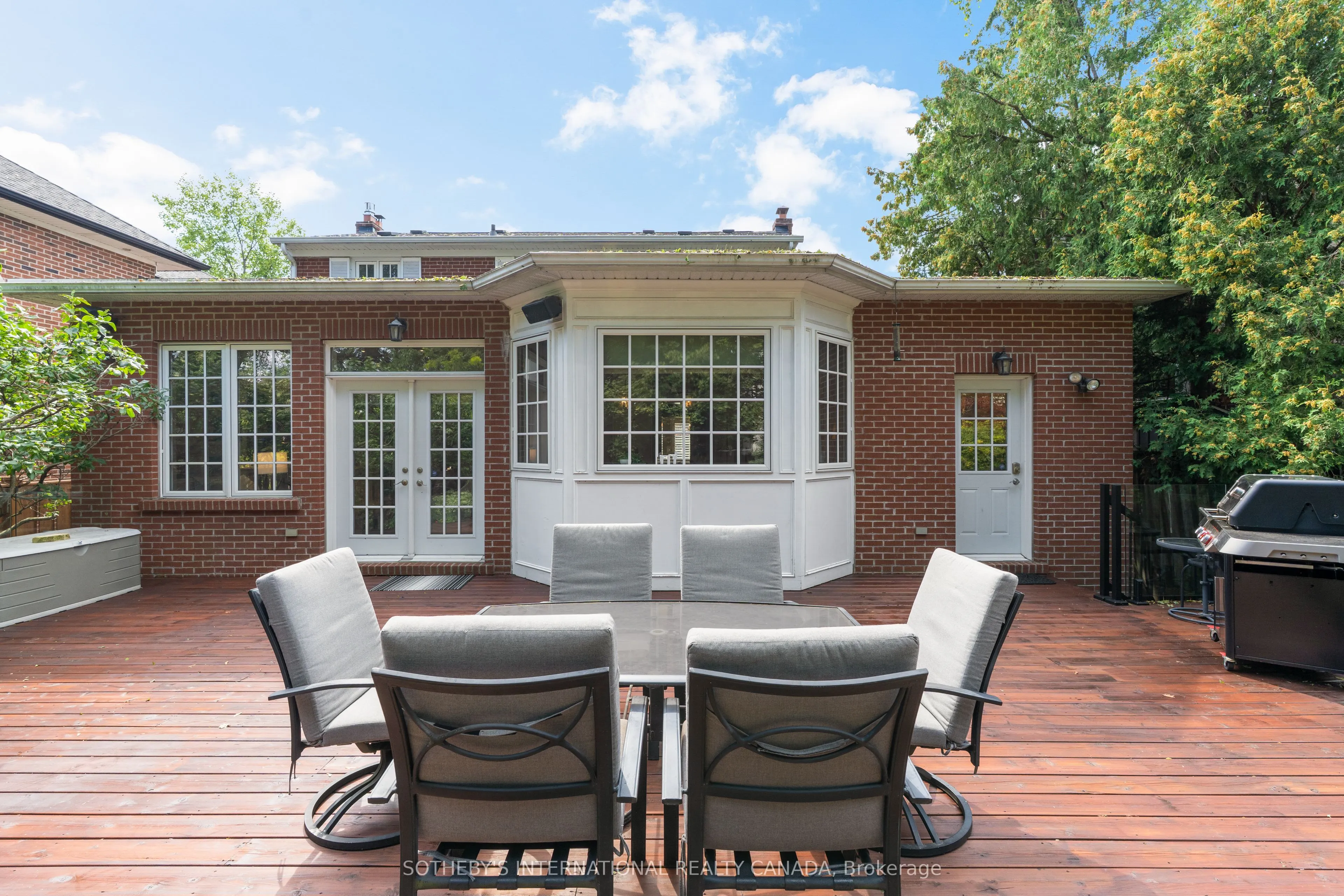 174 Ridley Boulevard