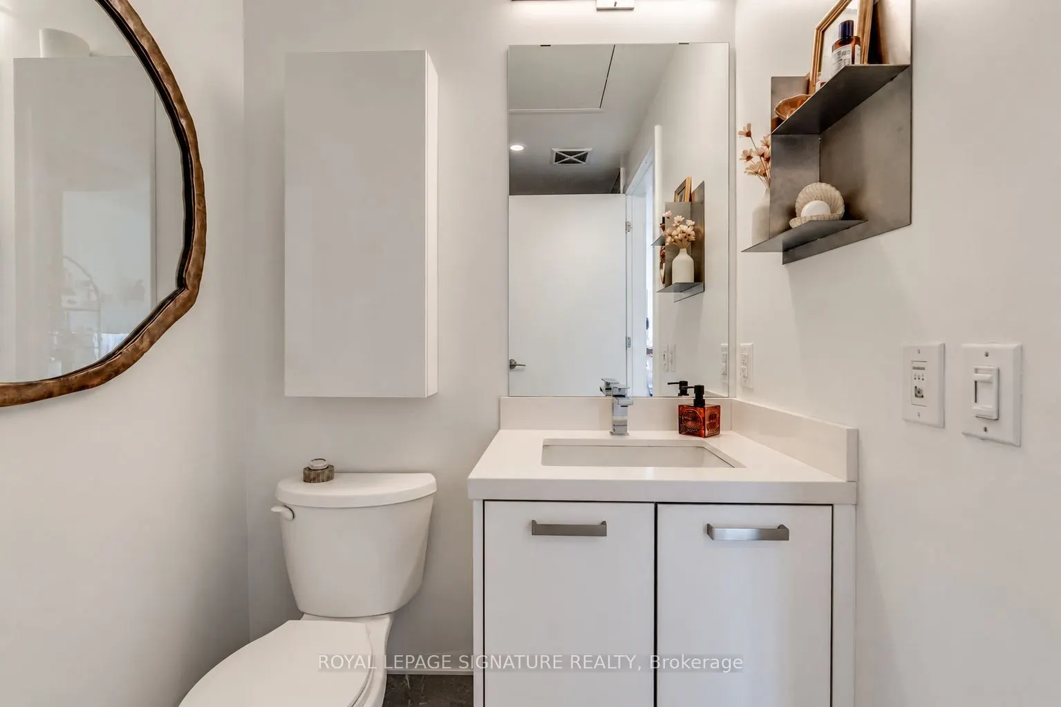 458 Richmond Street W #1204