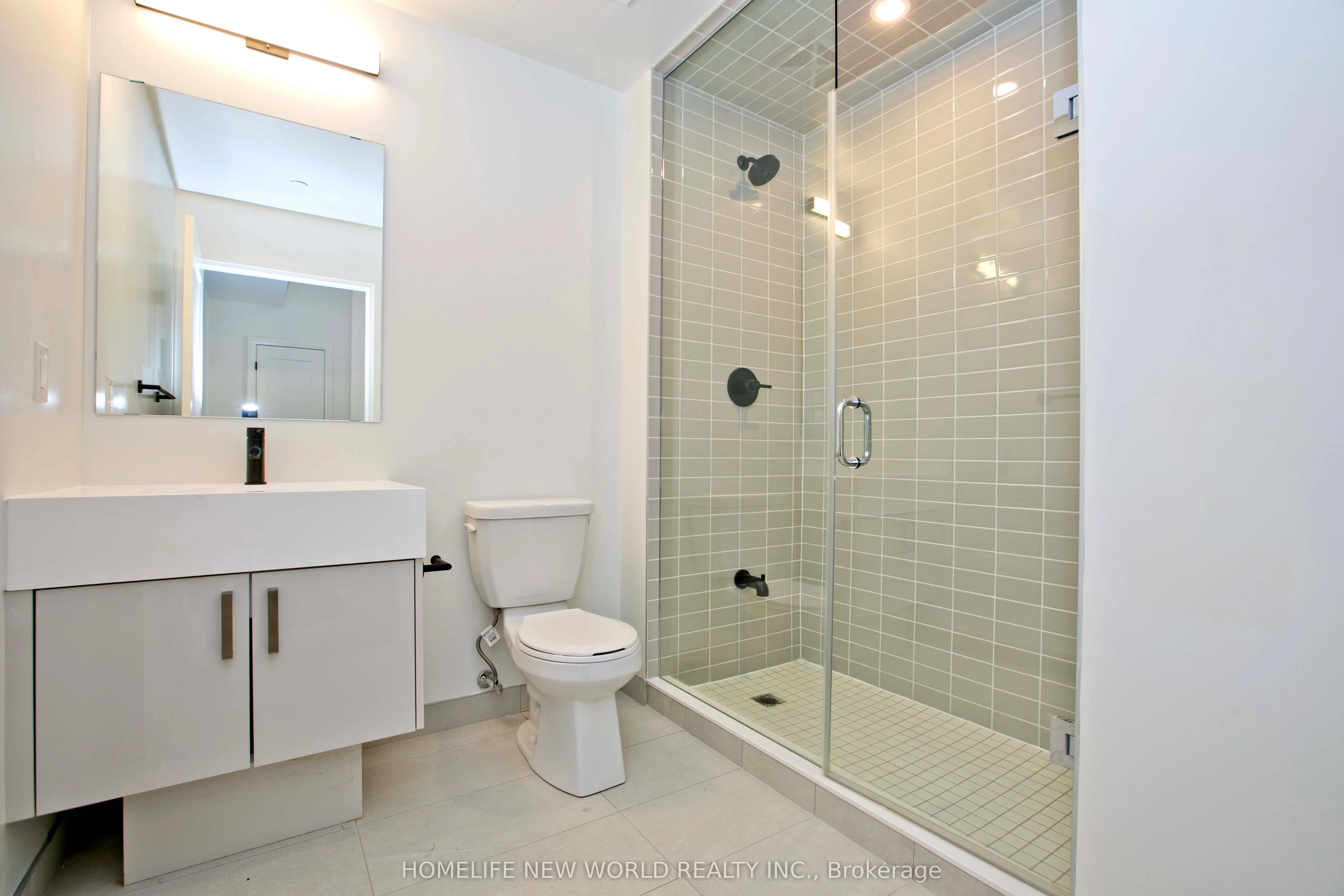 280 Dundas Street W #603