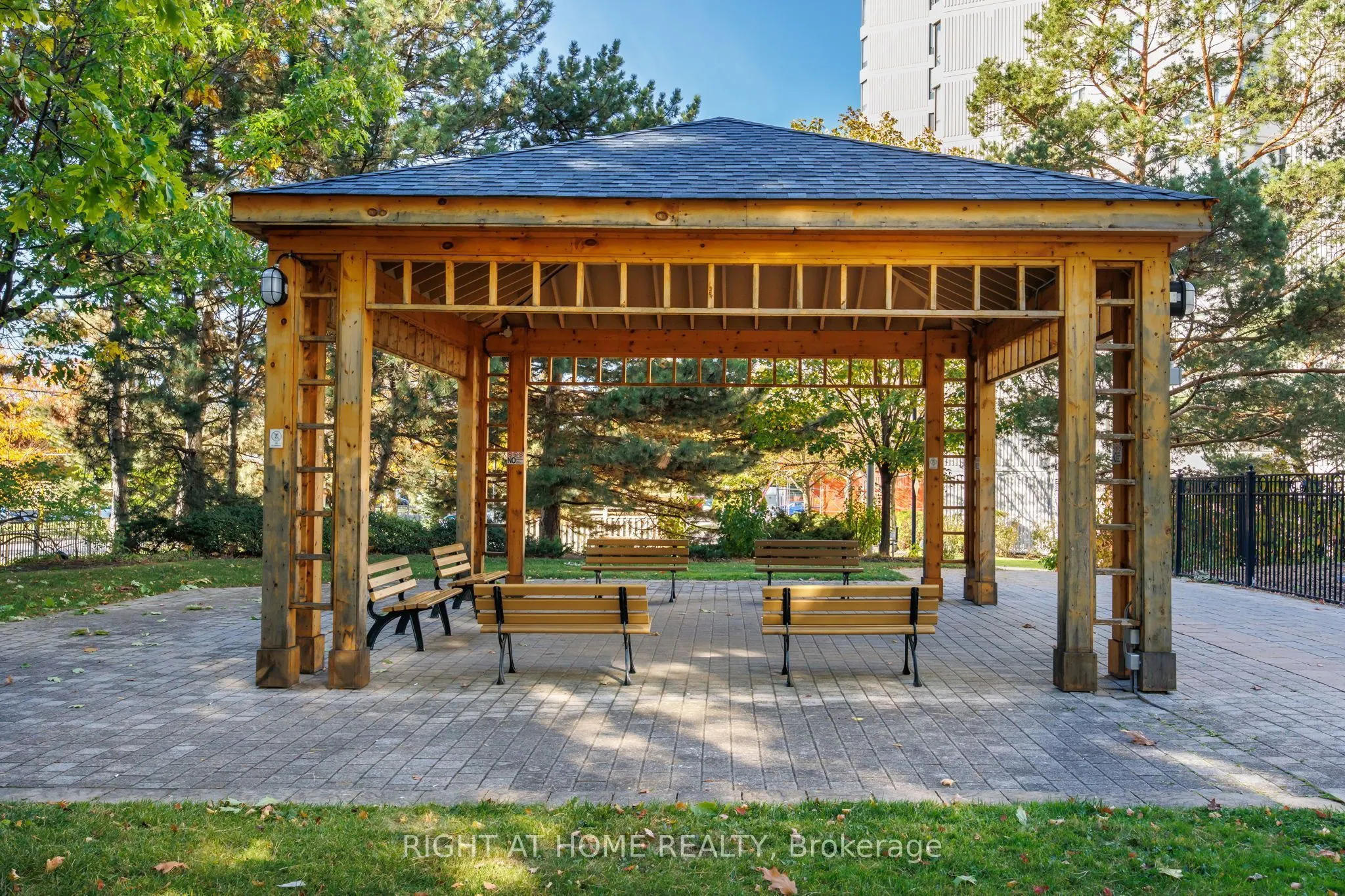 1208 - 1101 Steeles Avenue W #Unit 1208