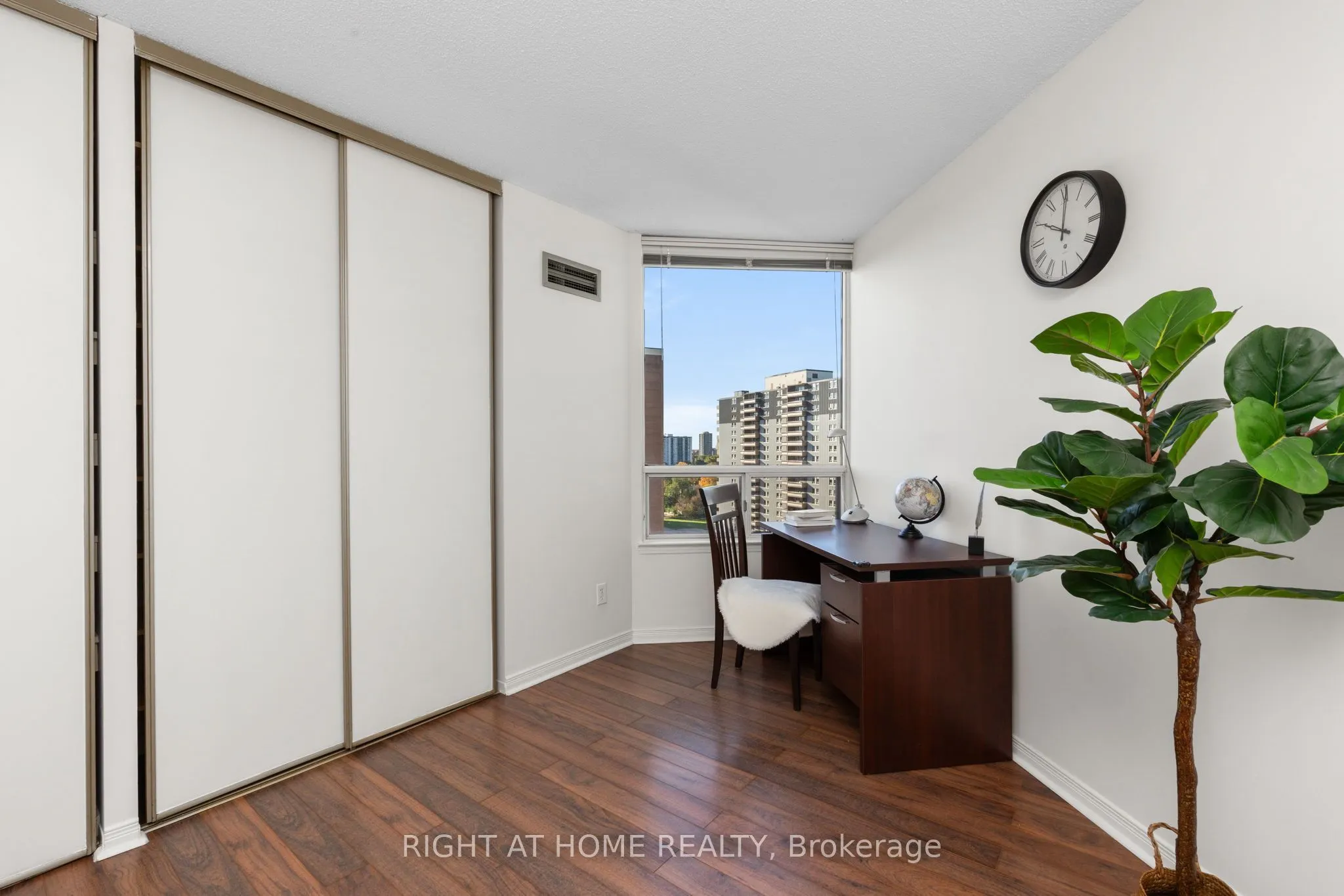 1208 - 1101 Steeles Avenue W #Unit 1208