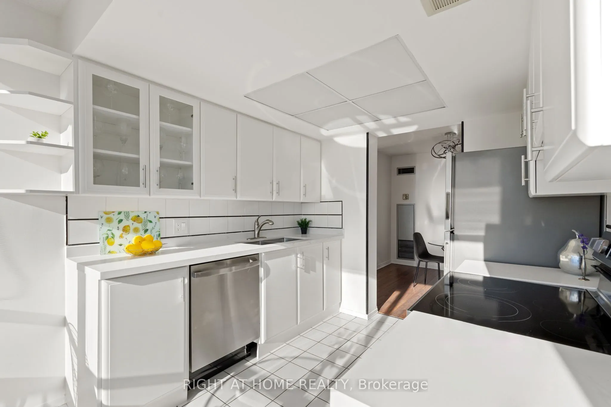 1208 - 1101 Steeles Avenue W #Unit 1208