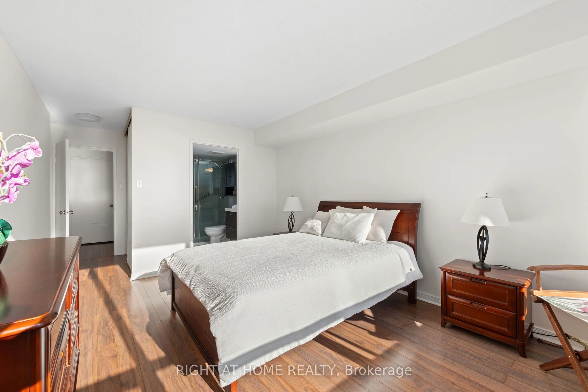 1208 - 1101 Steeles Avenue W #Unit 1208