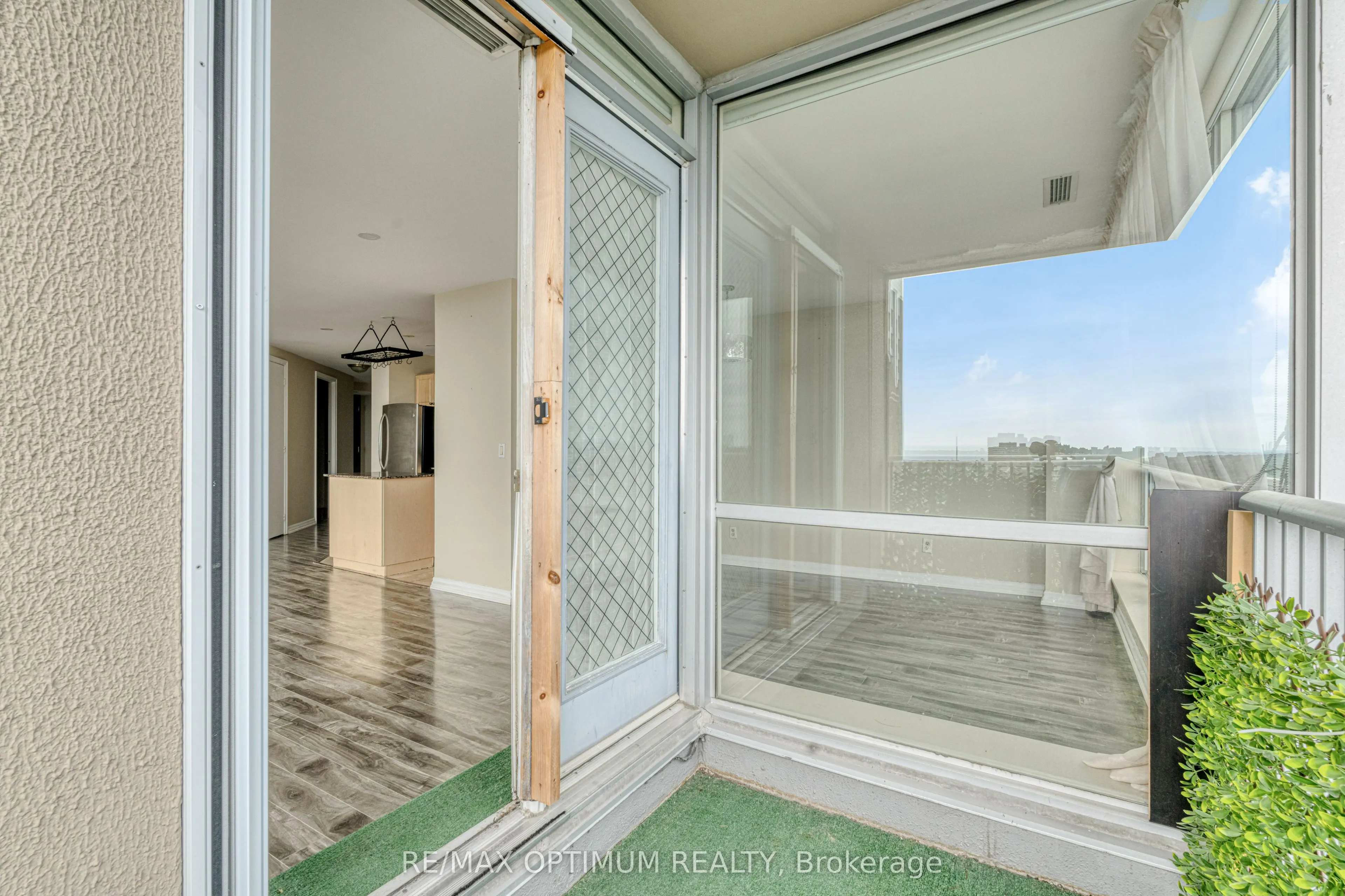 797 Don Mills Road #UPH211