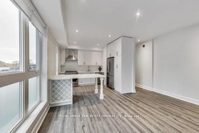 235 Davenport Road #D