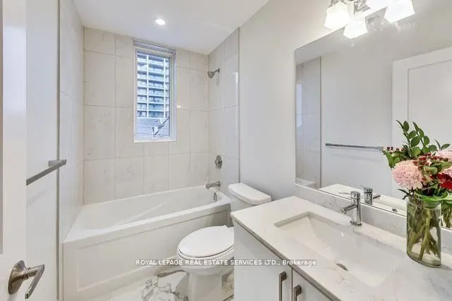 235 Davenport Road #D