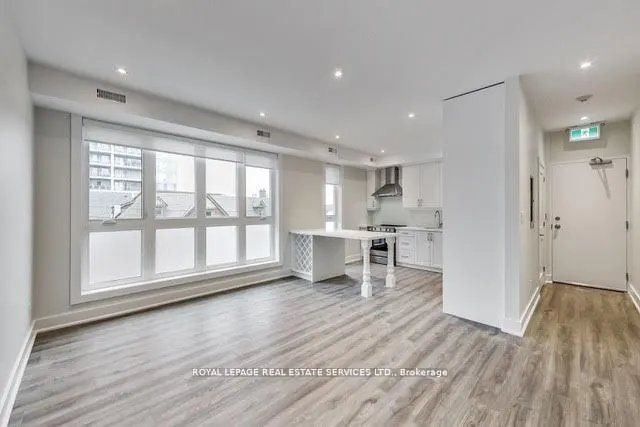 235 Davenport Road #D