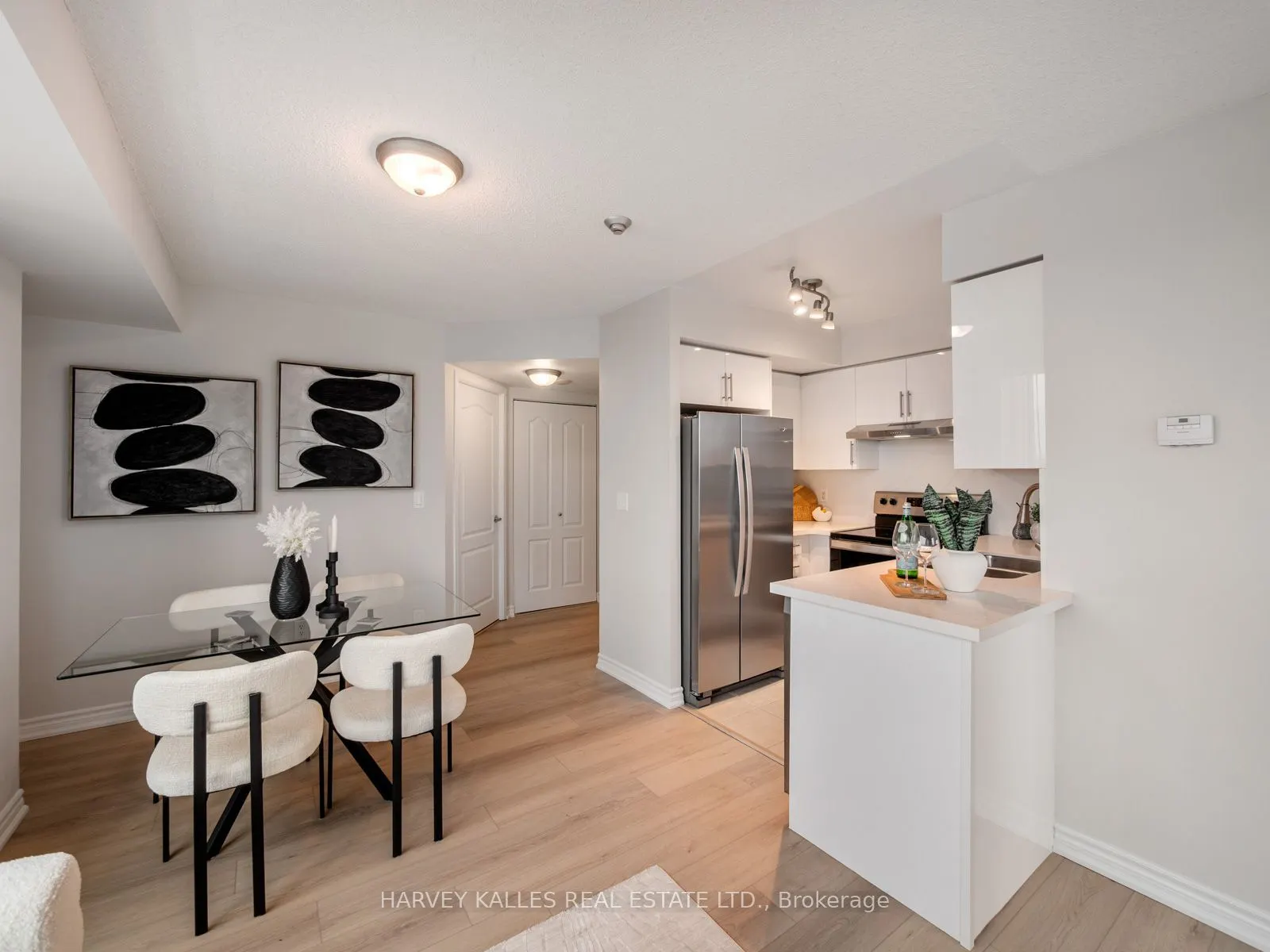 17 Barberry Place #1814
