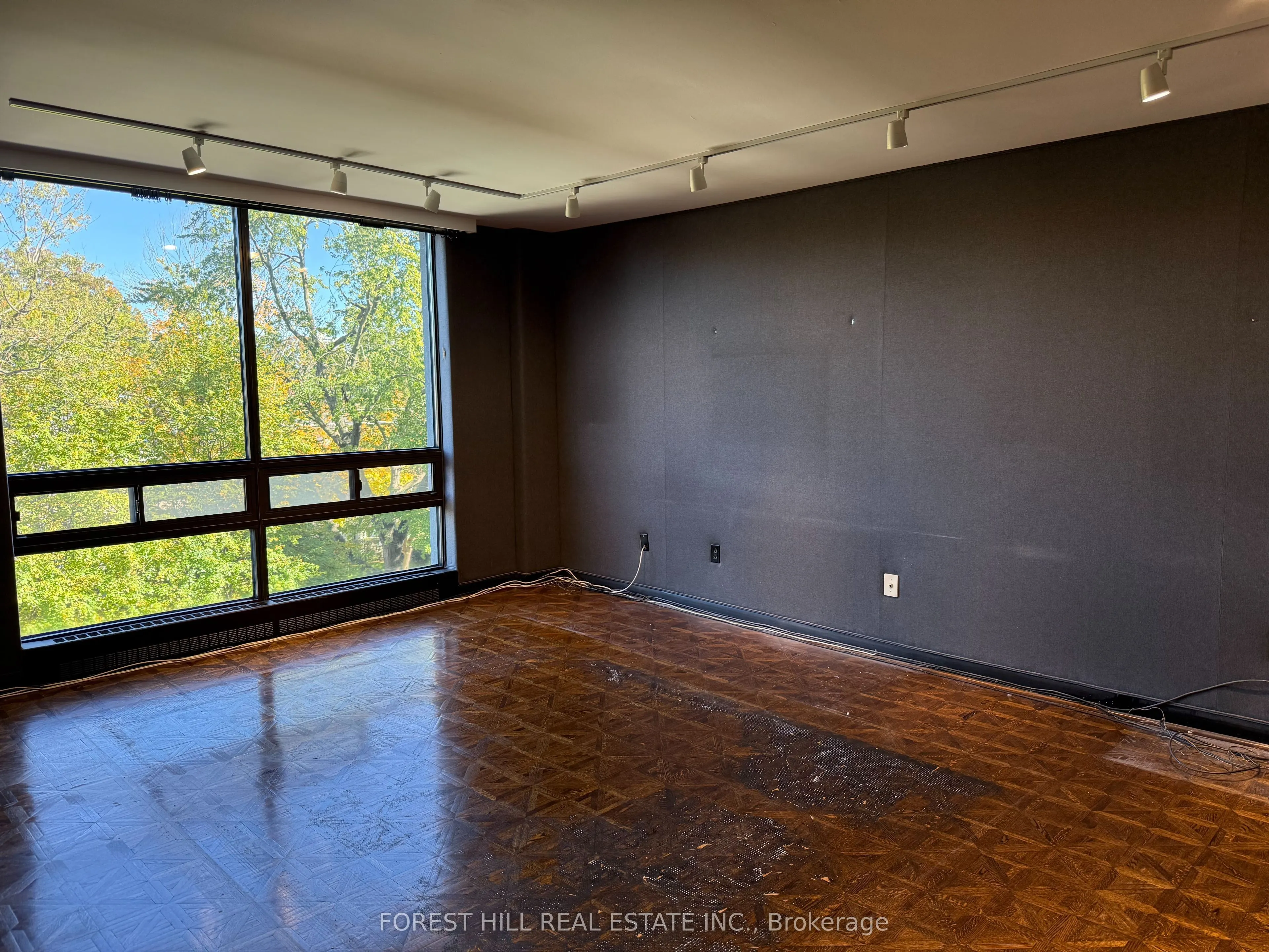 625 Avenue Road #503