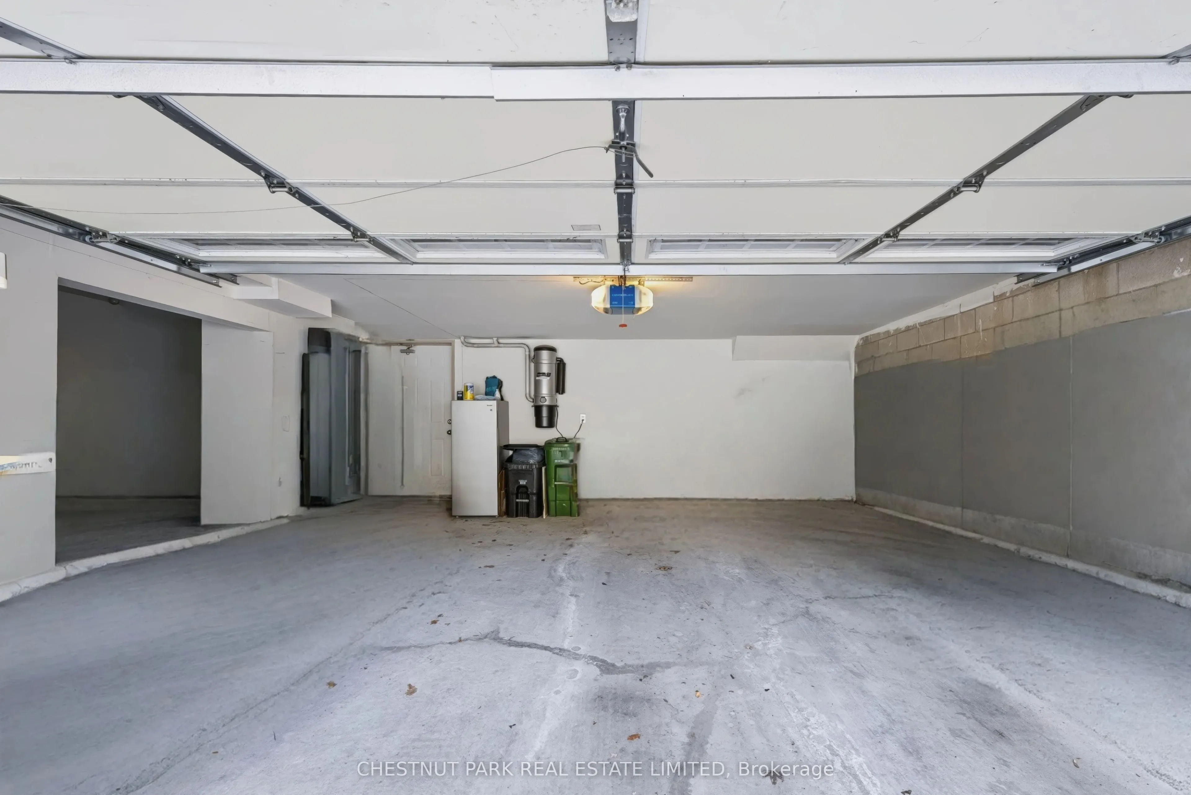69 Bloorview Place #18