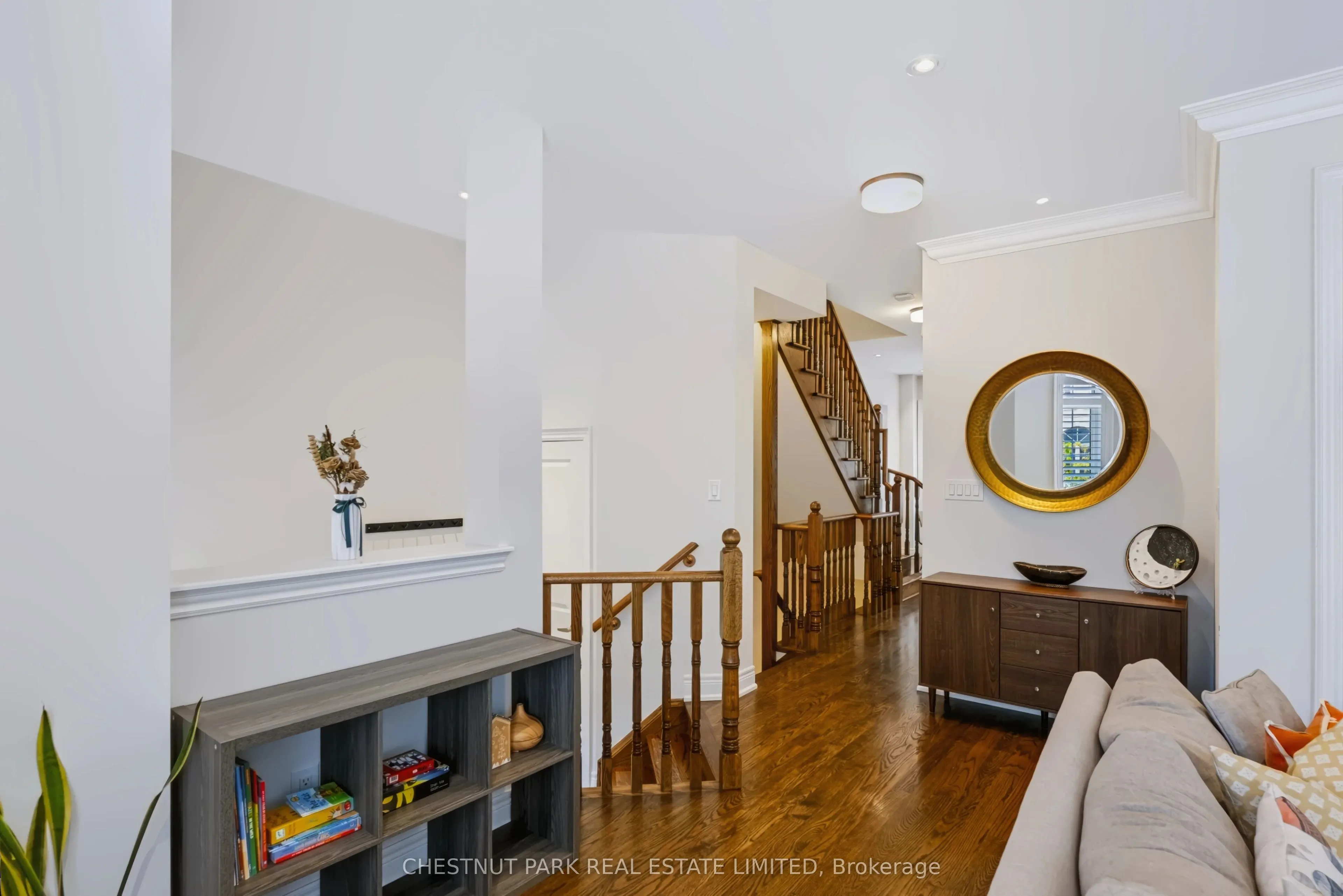 69 Bloorview Place #18