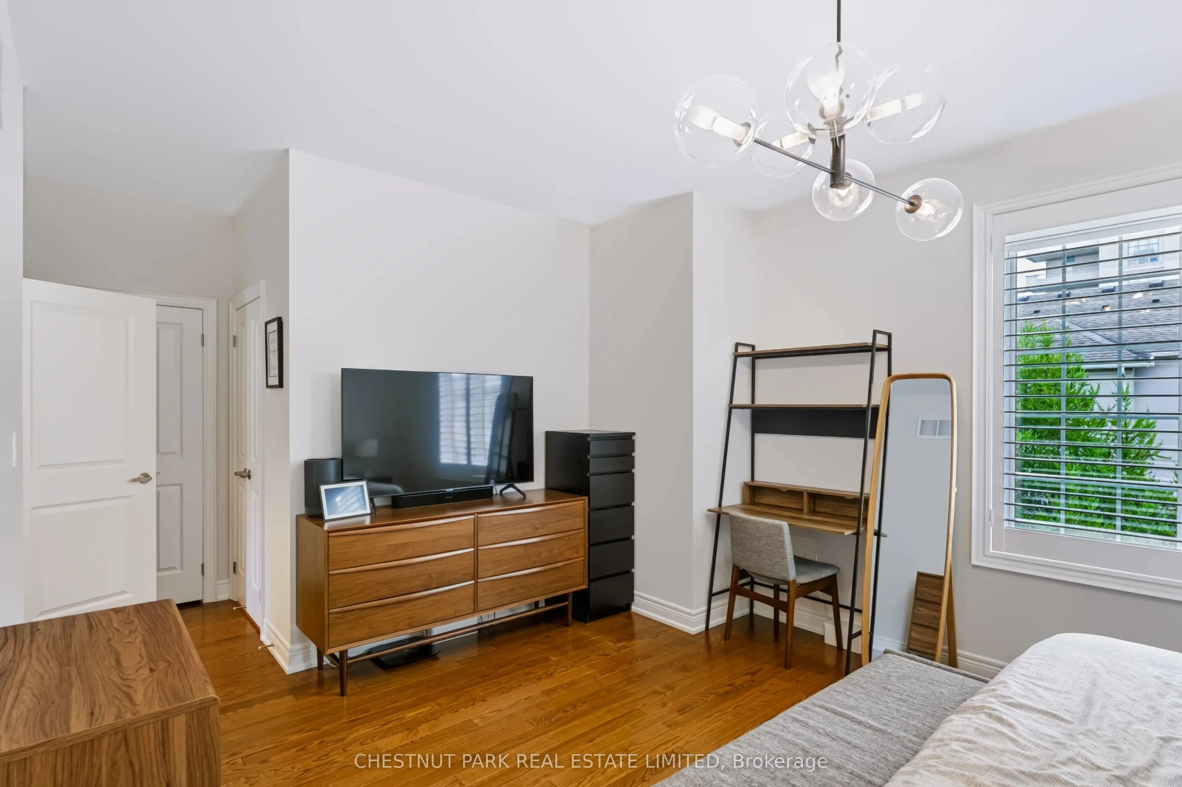 69 Bloorview Place #18