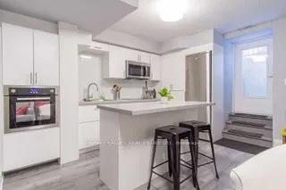 114 Sheridan Avenue #Lower