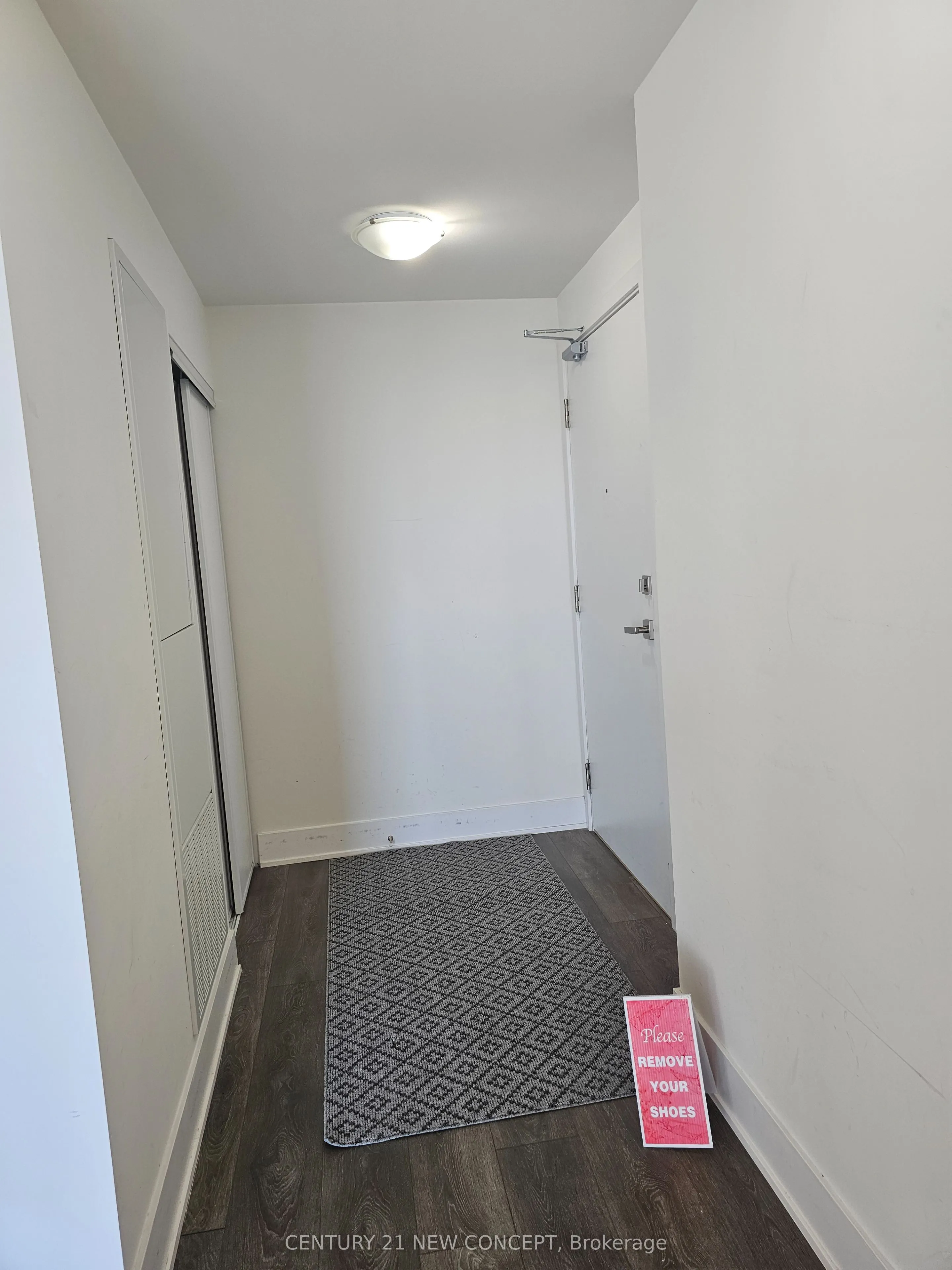 188 Fairview  Mall Drive #2015
