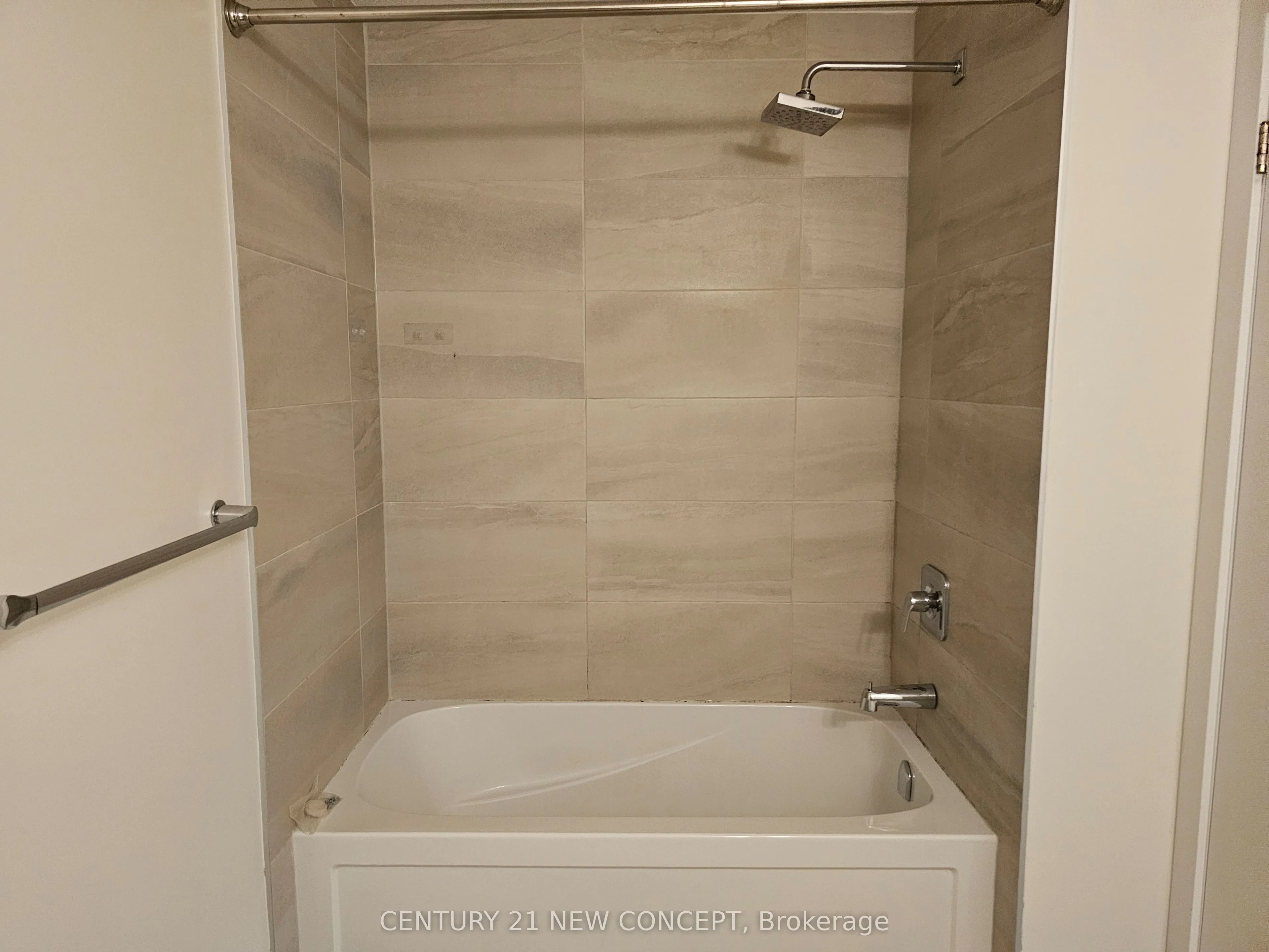 188 Fairview  Mall Drive #2015