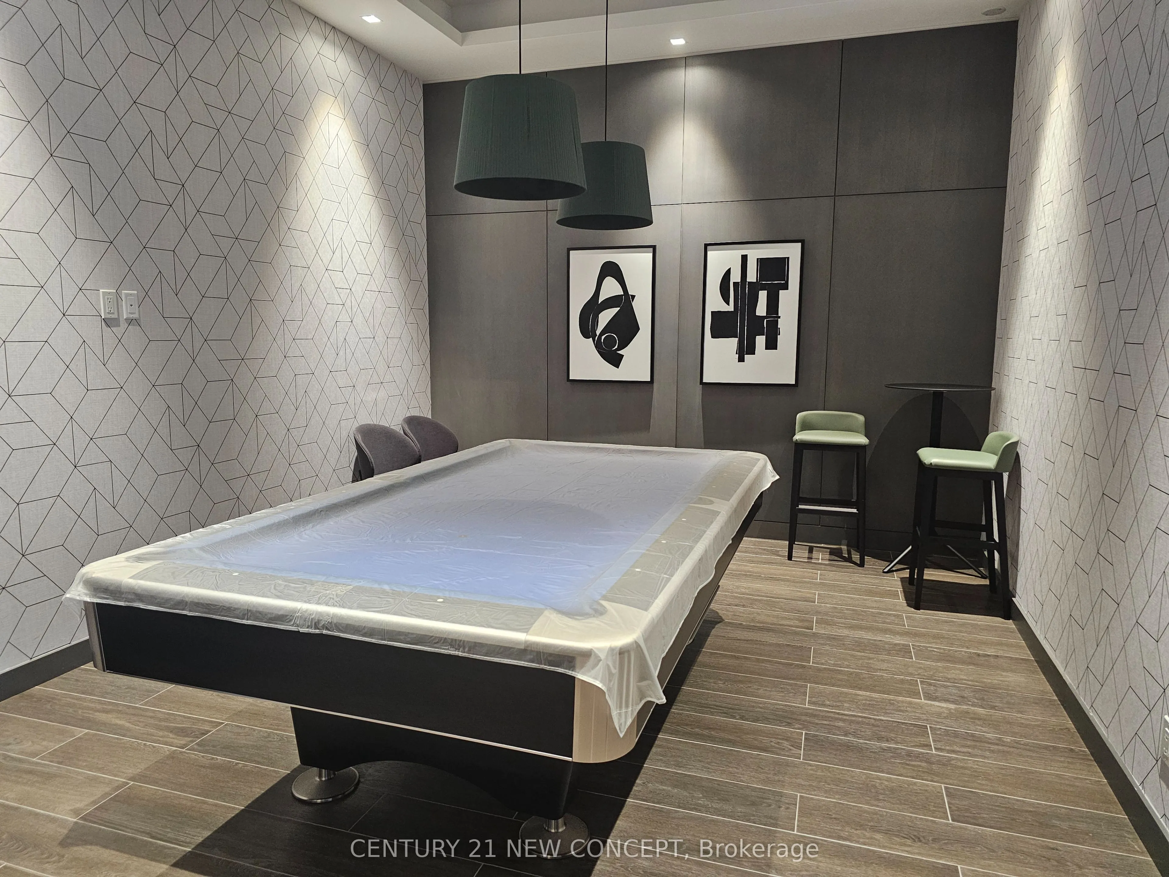 188 Fairview  Mall Drive #2015