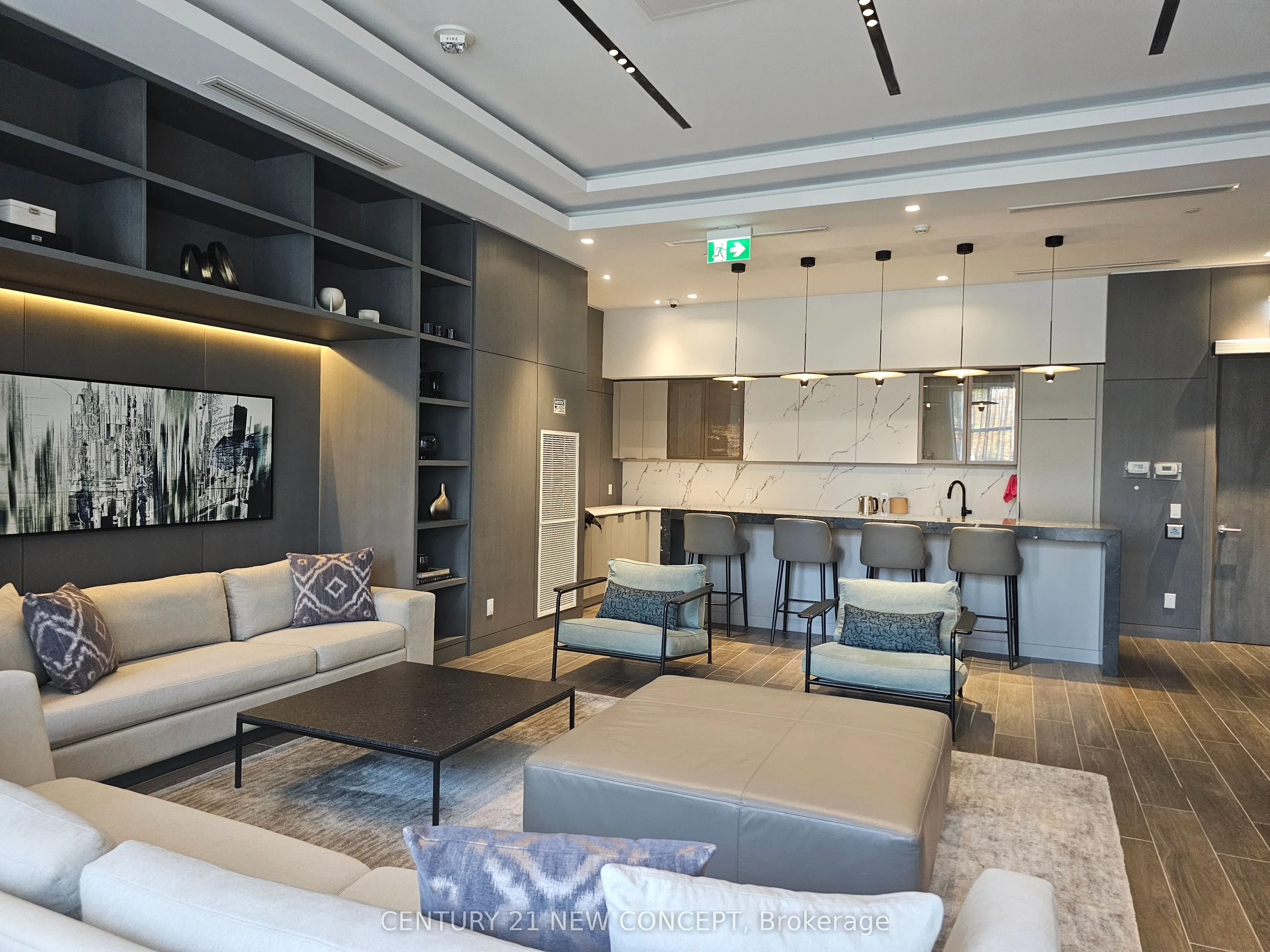 188 Fairview  Mall Drive #2015