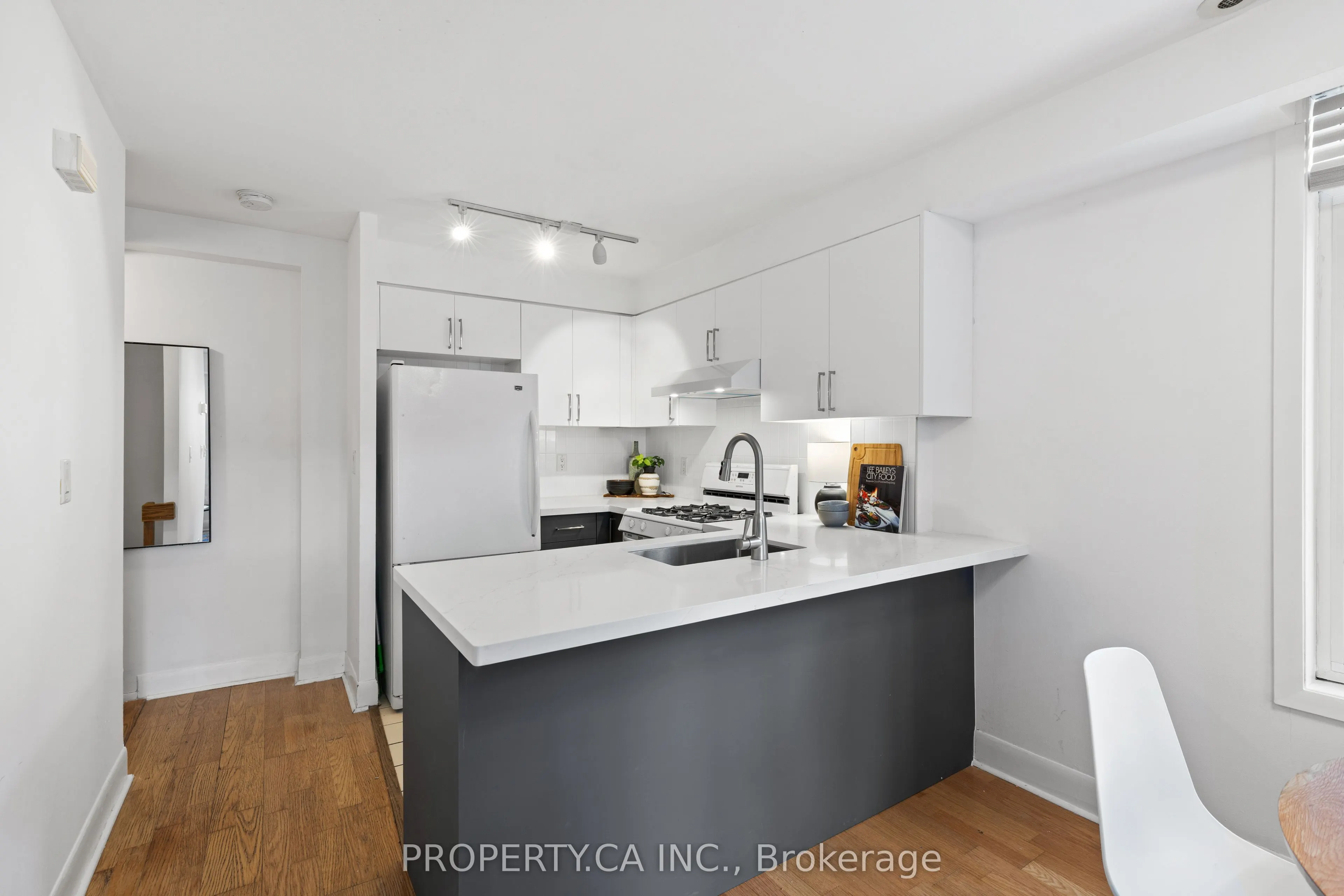 415 Jarvis Street #336