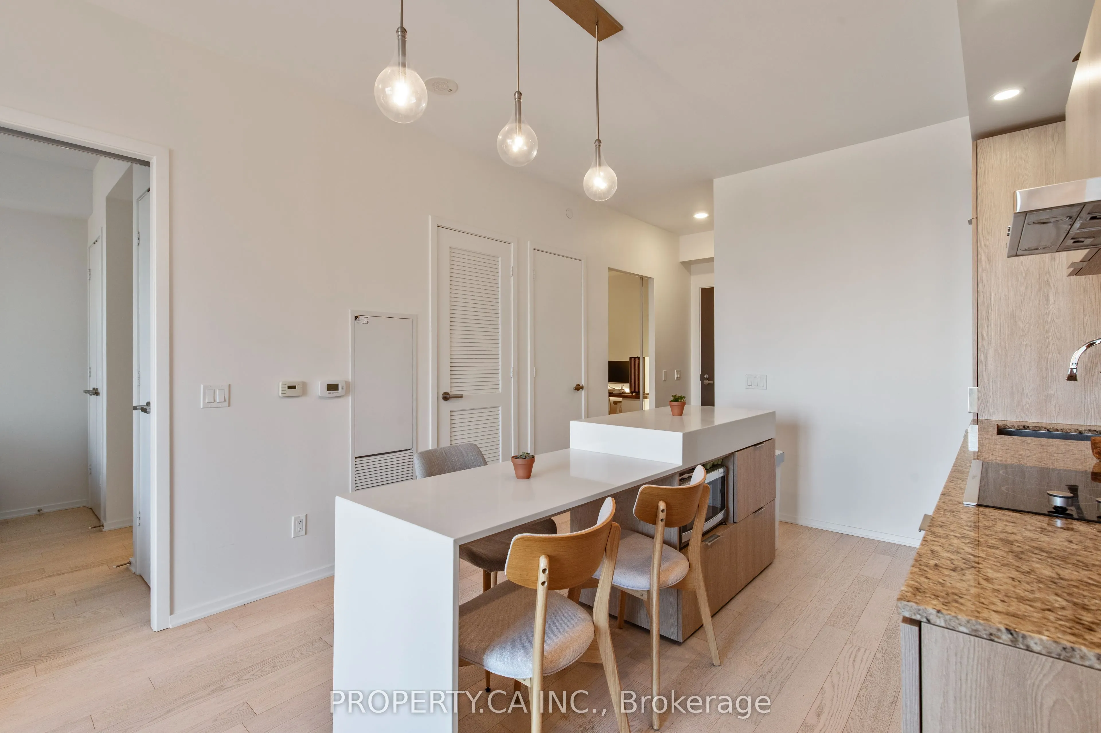 12 Bonnycastle Street #710