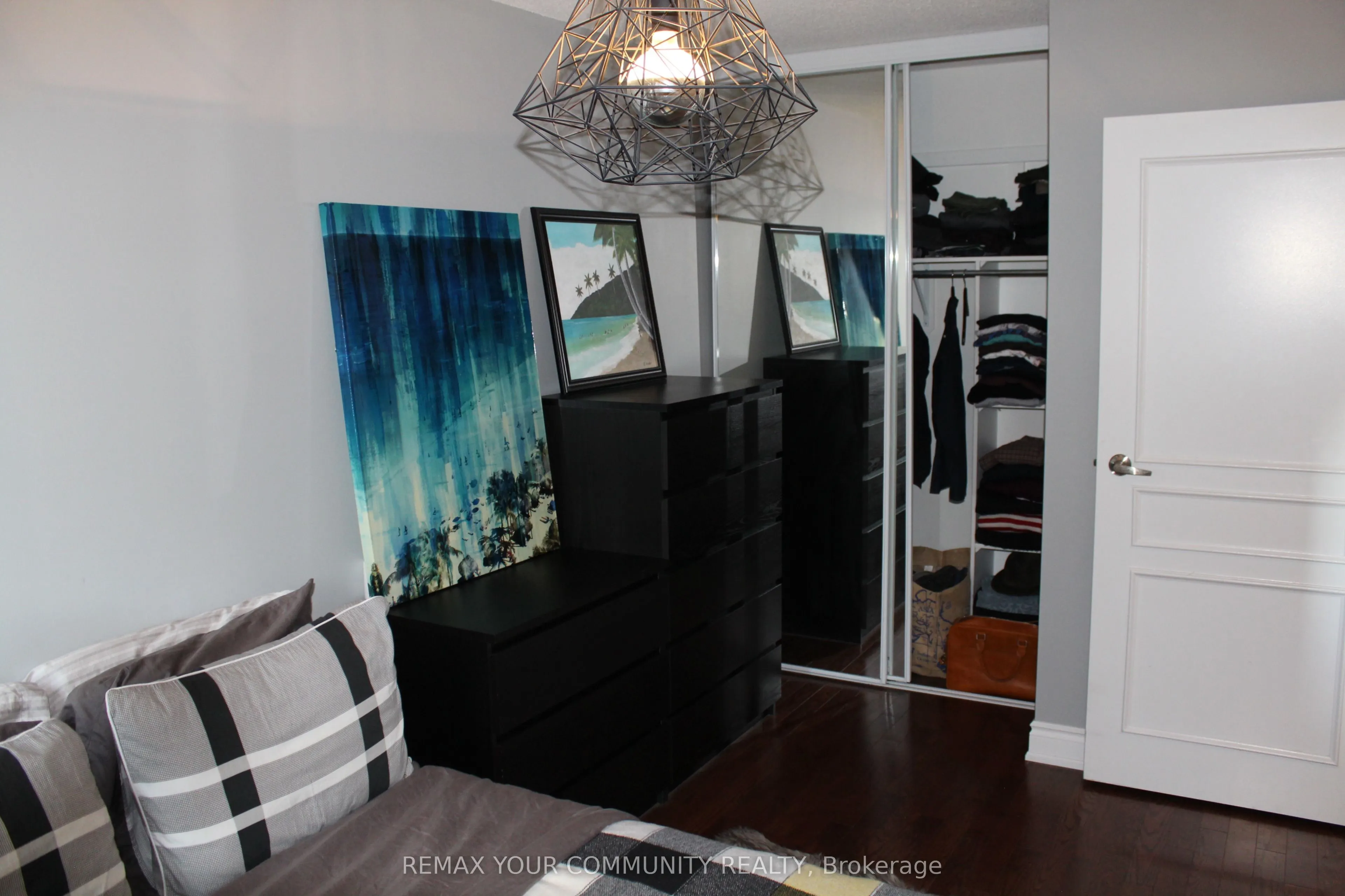 308 Palmerston Avenue #518