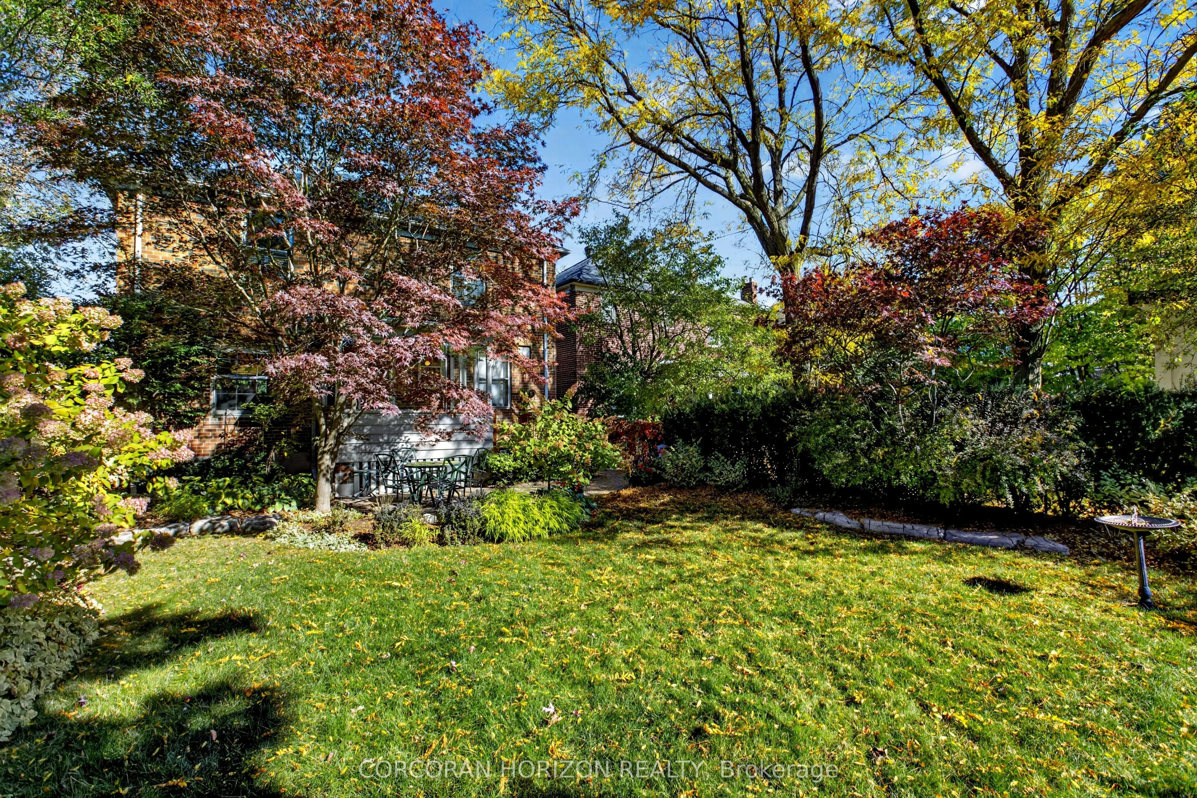 27 Armour Boulevard