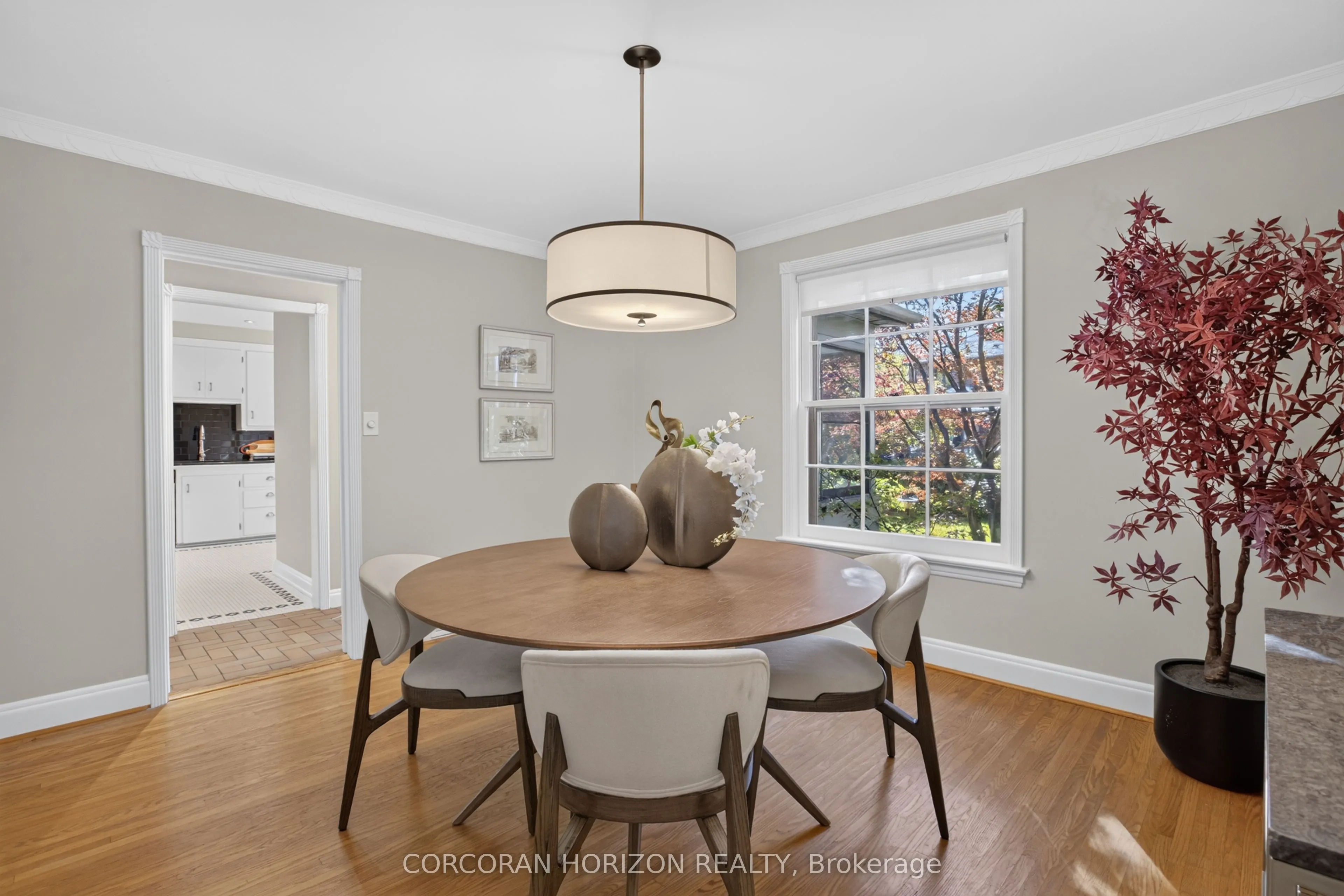 27 Armour Boulevard