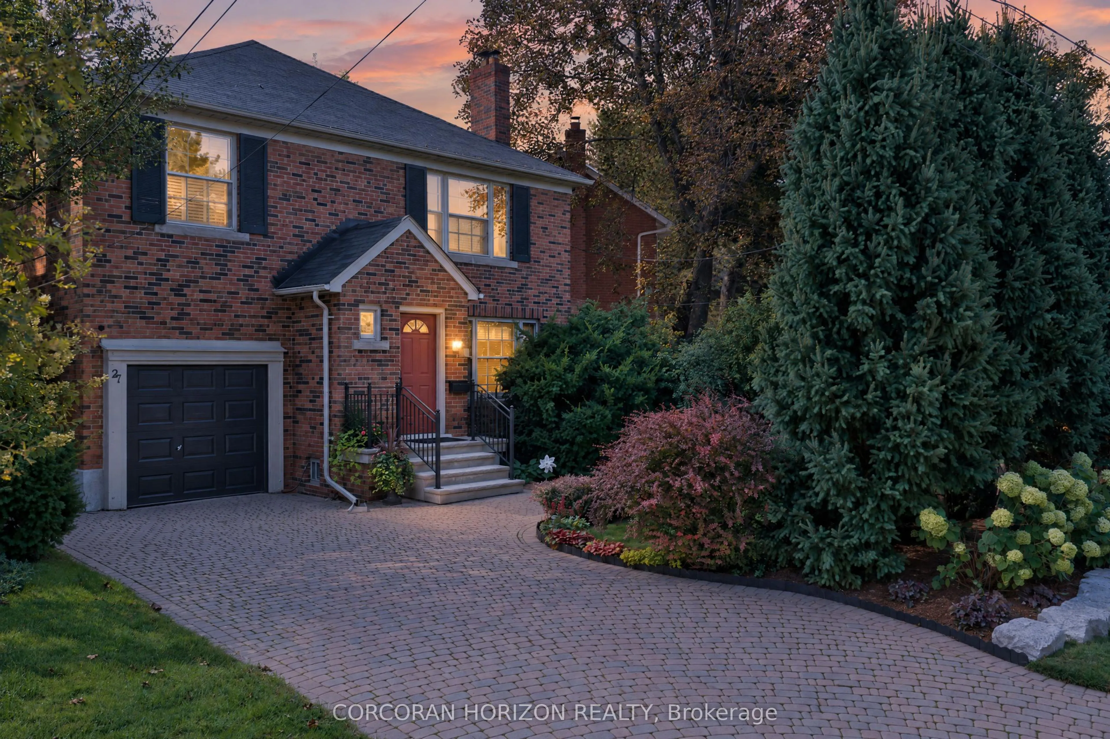 27 Armour Boulevard