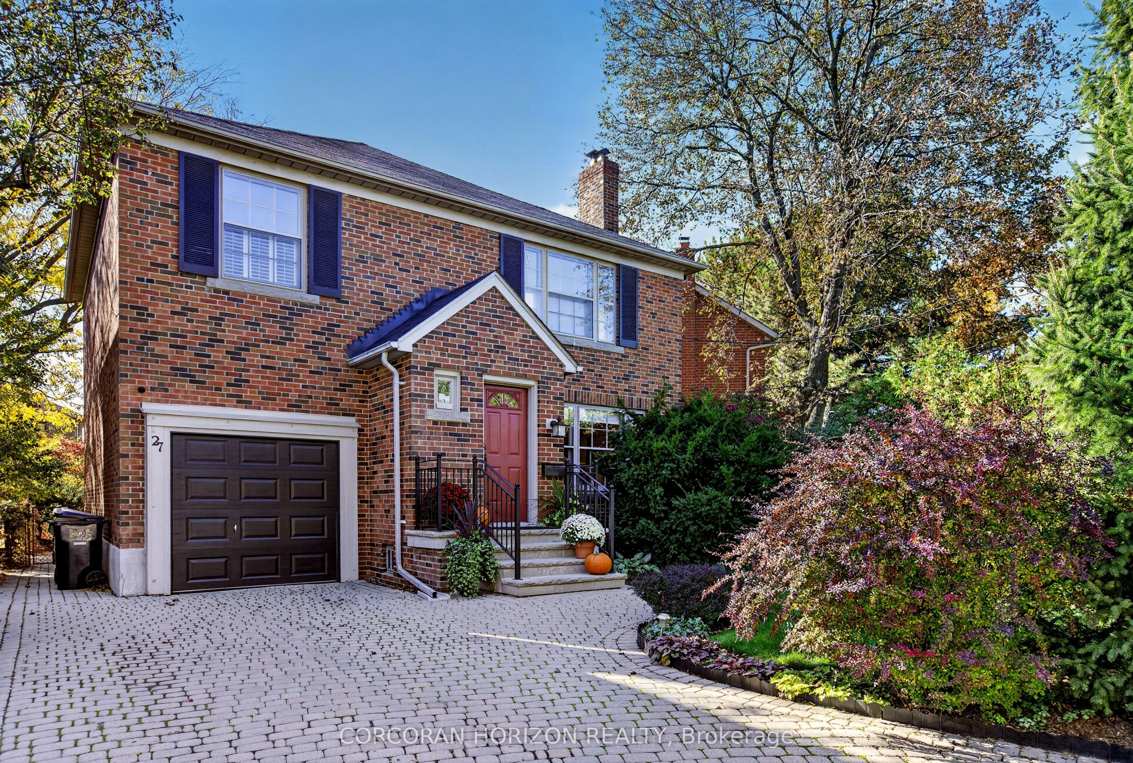 27 Armour Boulevard