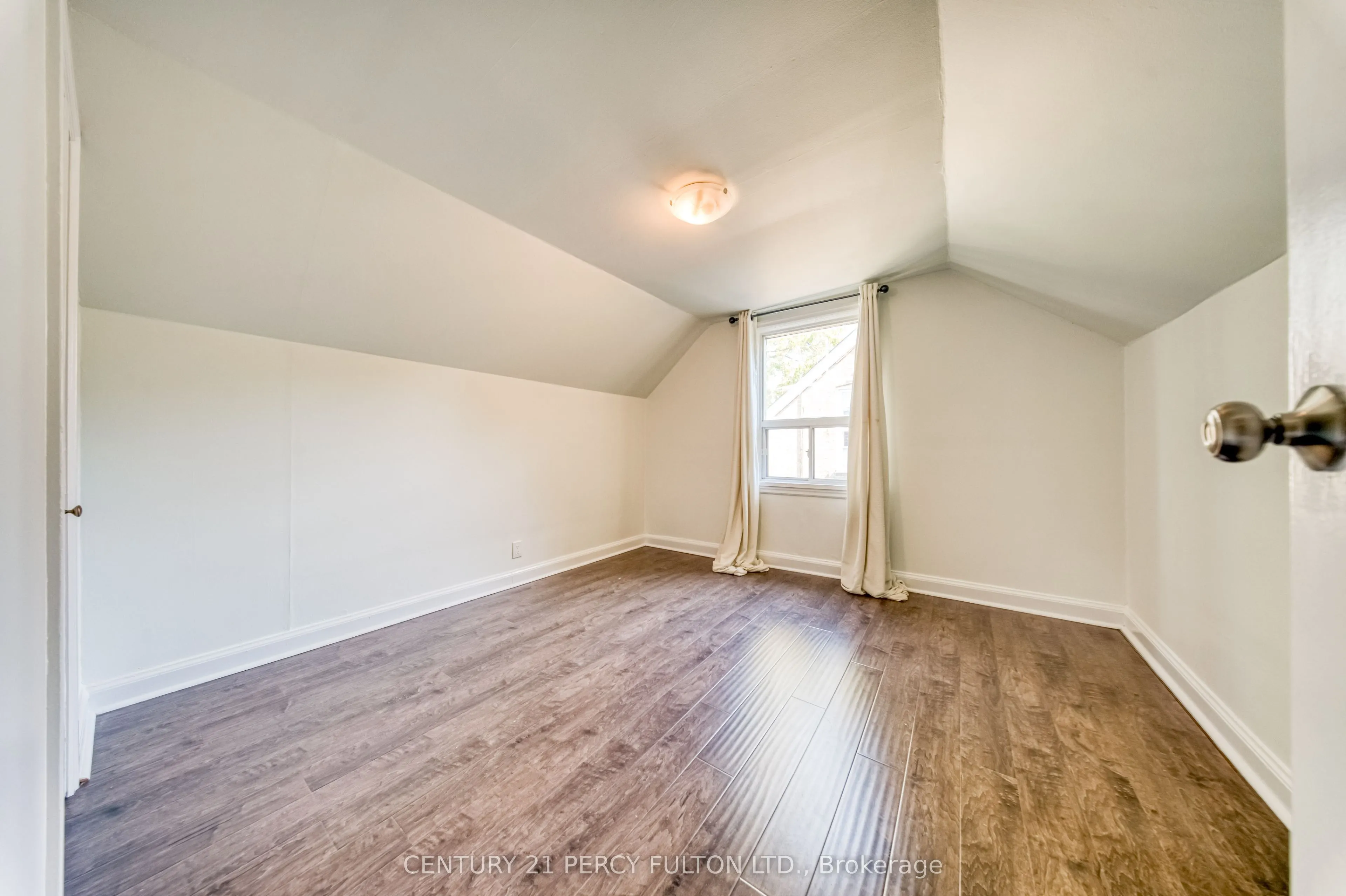 109 Norton Avenue