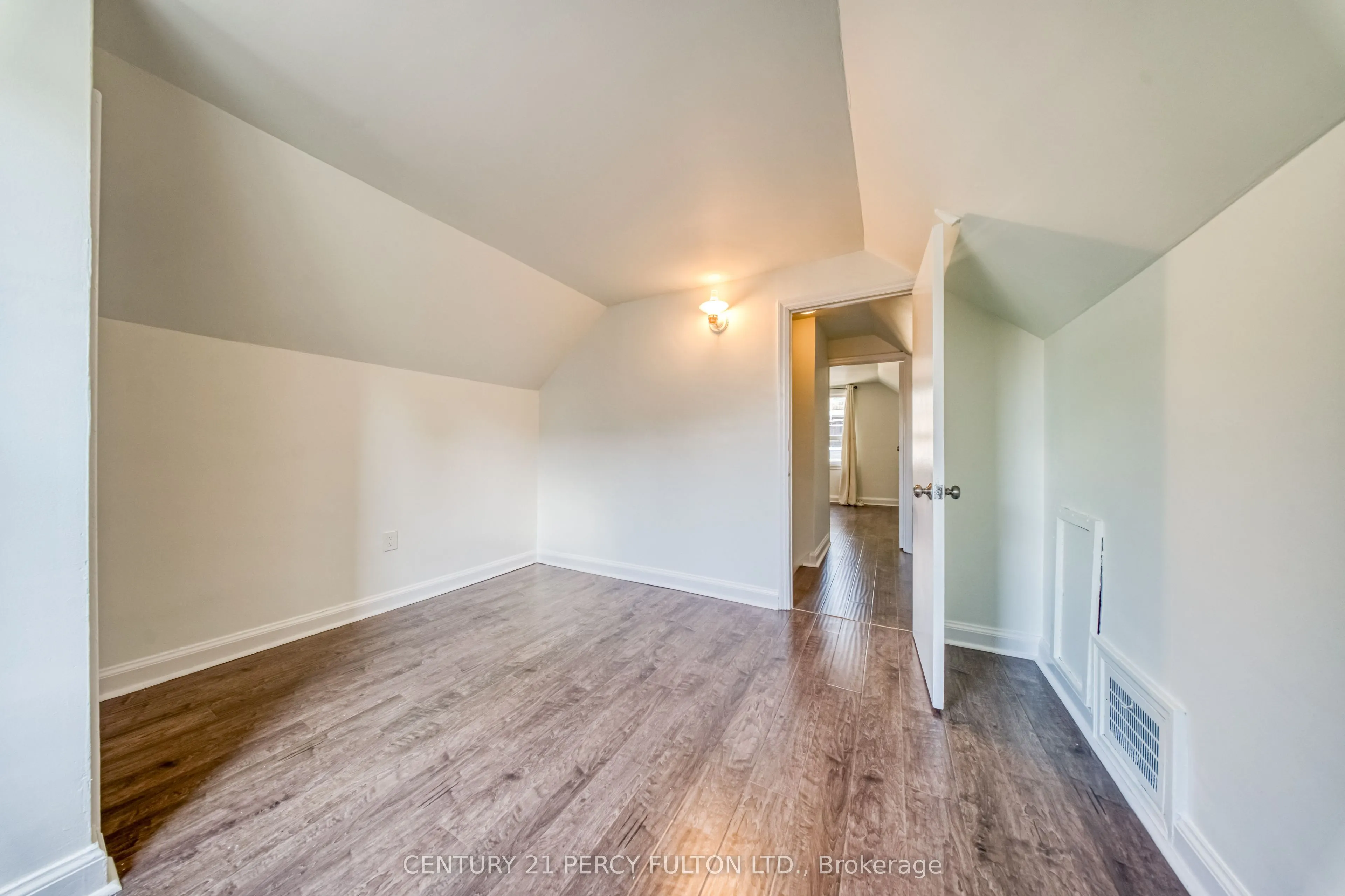 109 Norton Avenue