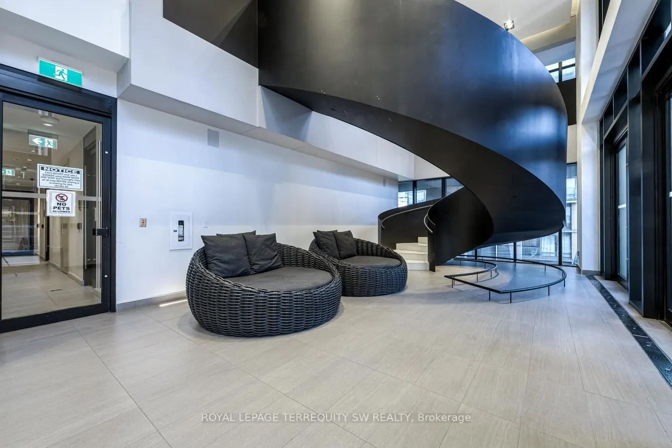 1 Yorkville Avenue #809